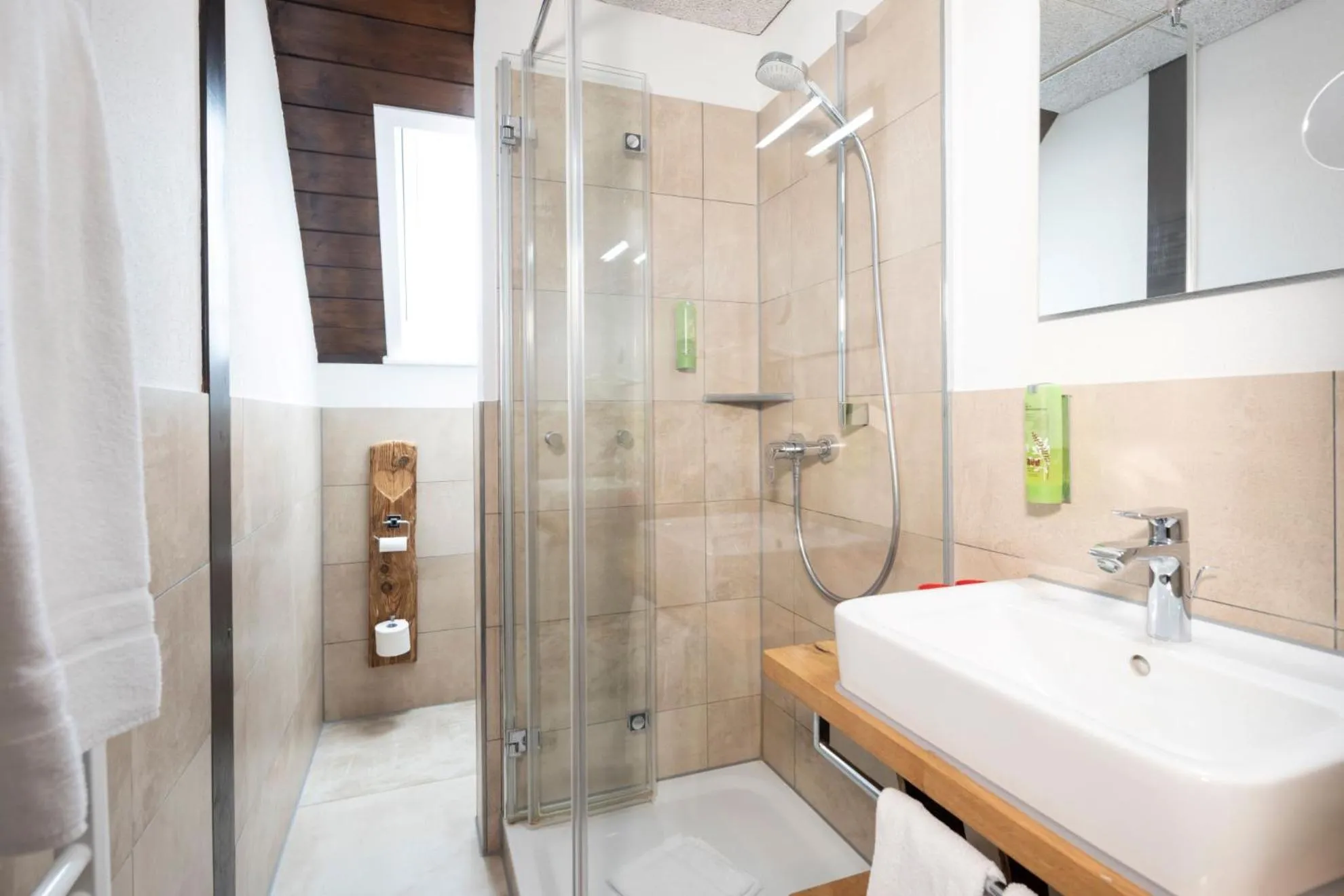 Bathroom in Altbau Gasthaus Amboss