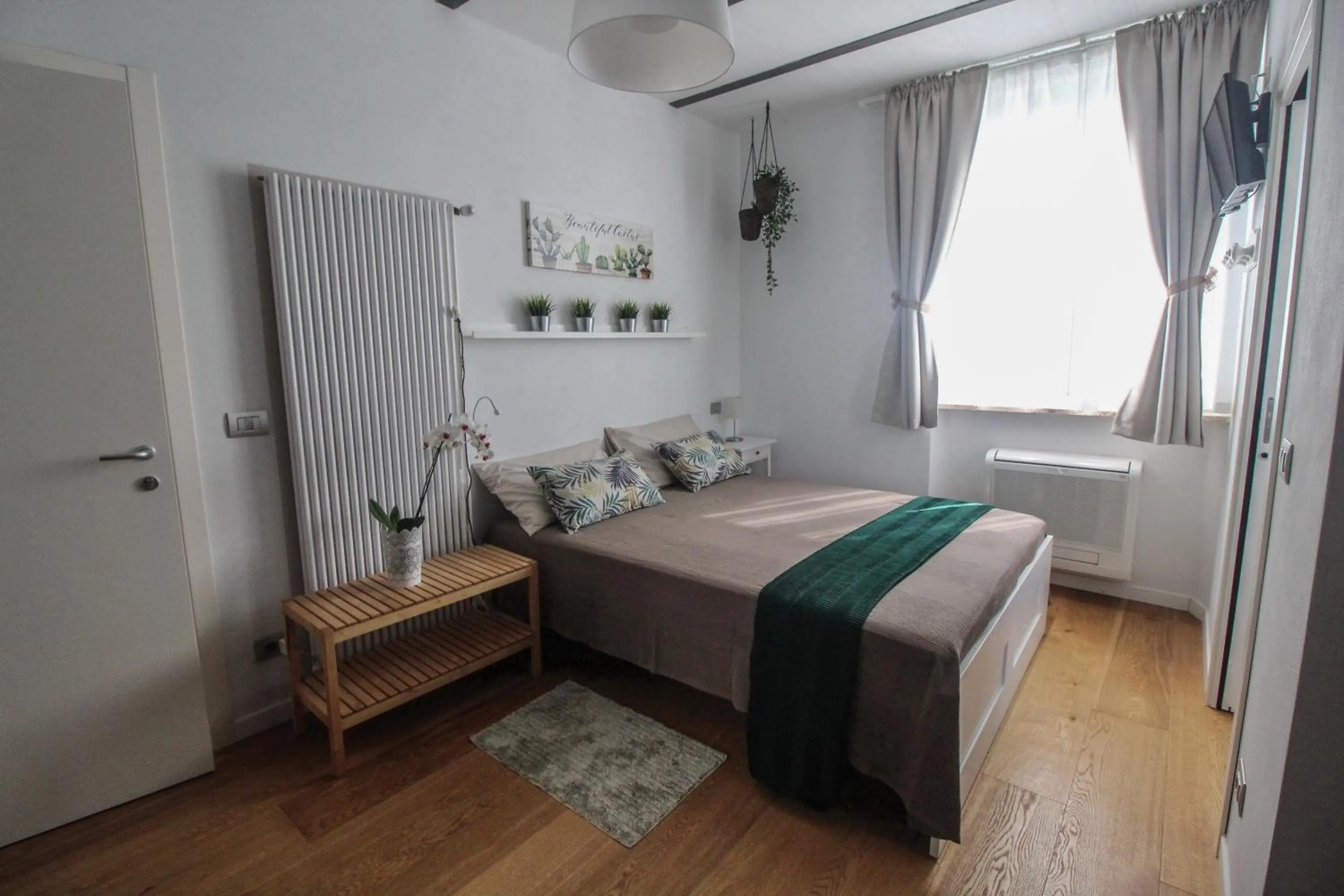 Photo of the whole room in B&B Sea and Garden