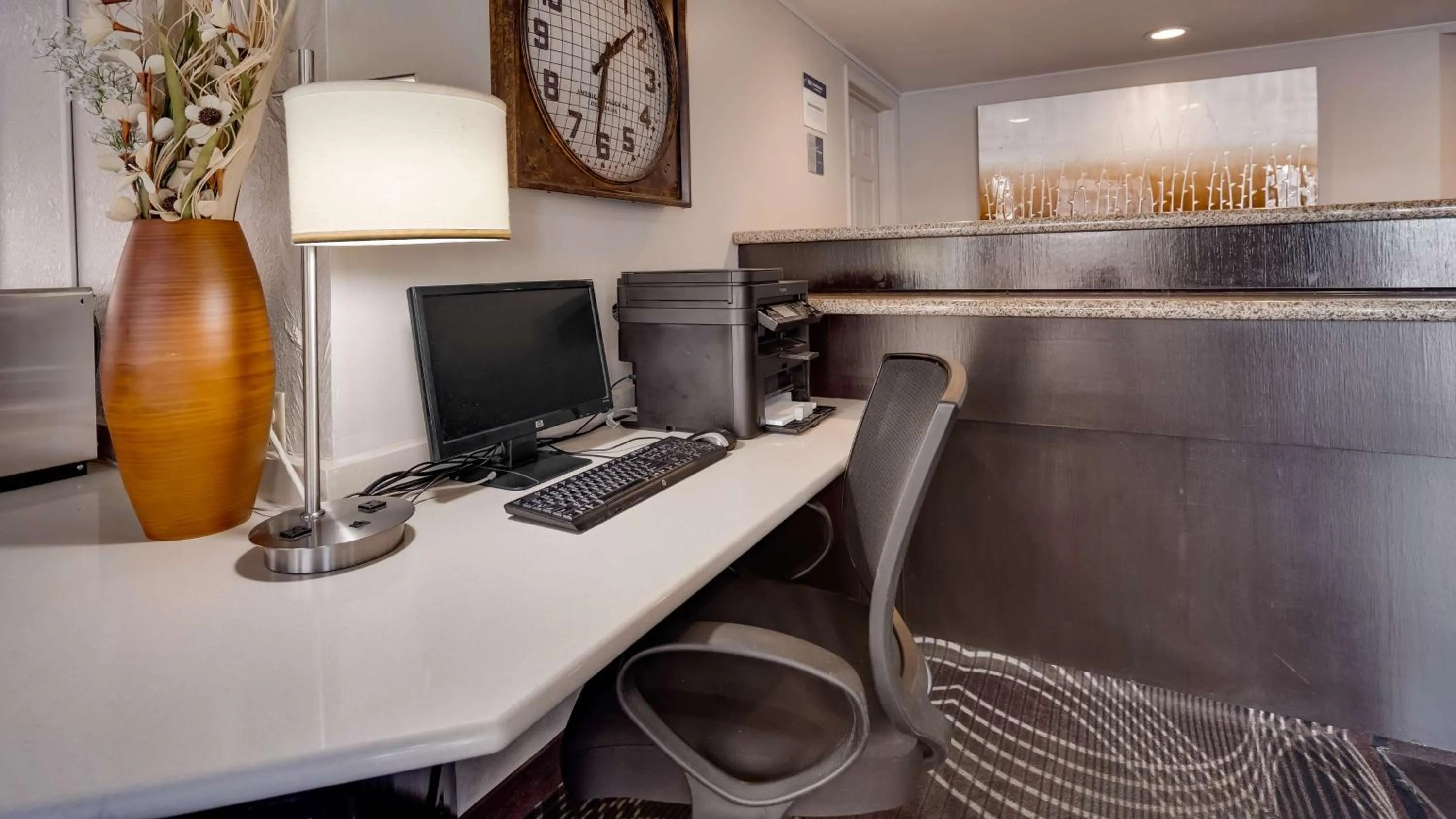 Business facilities in SureStay by Best Western Miles City