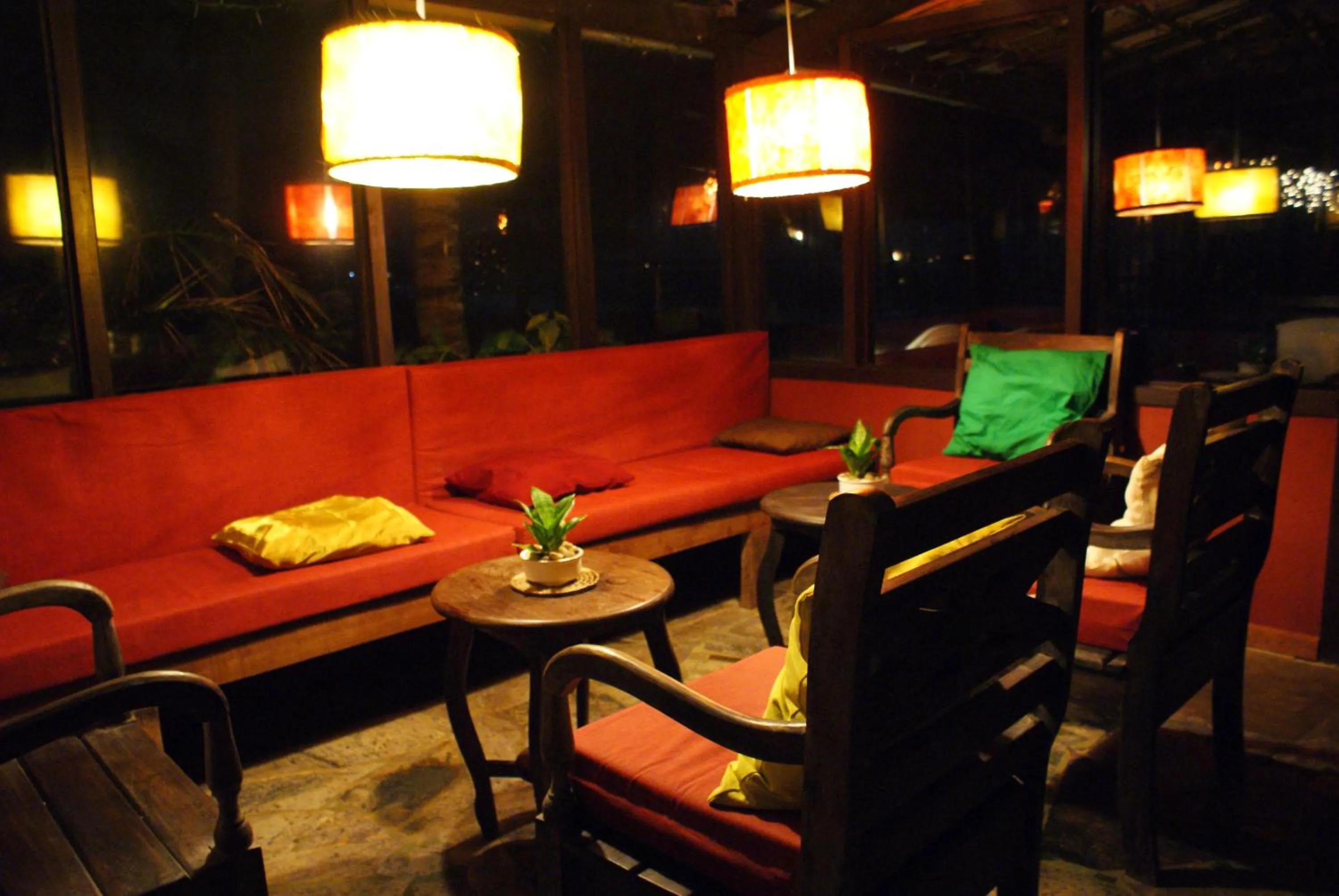 Communal lounge/ TV room in Pousada Jambo