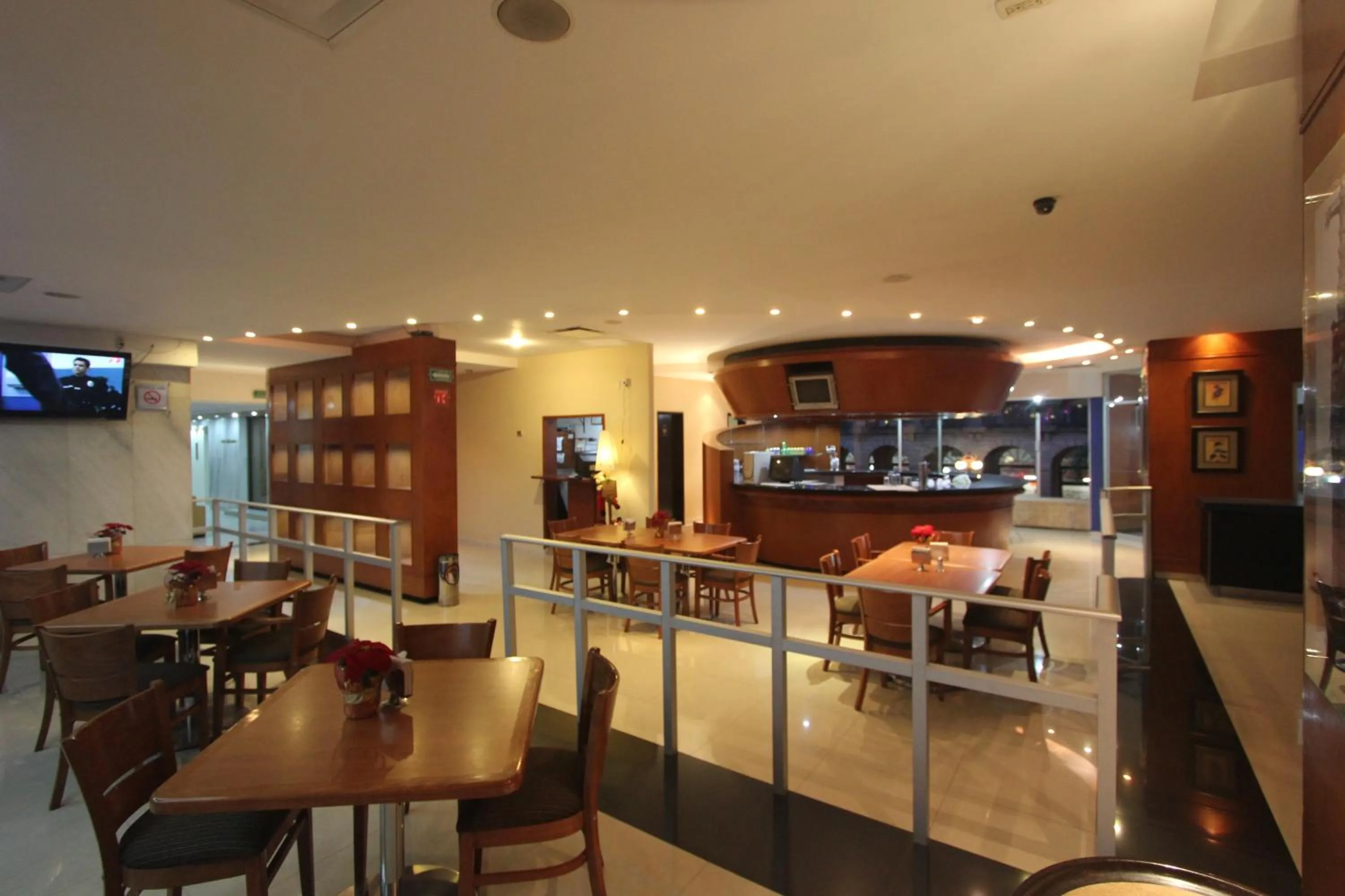 Restaurant/places to eat in Panorama