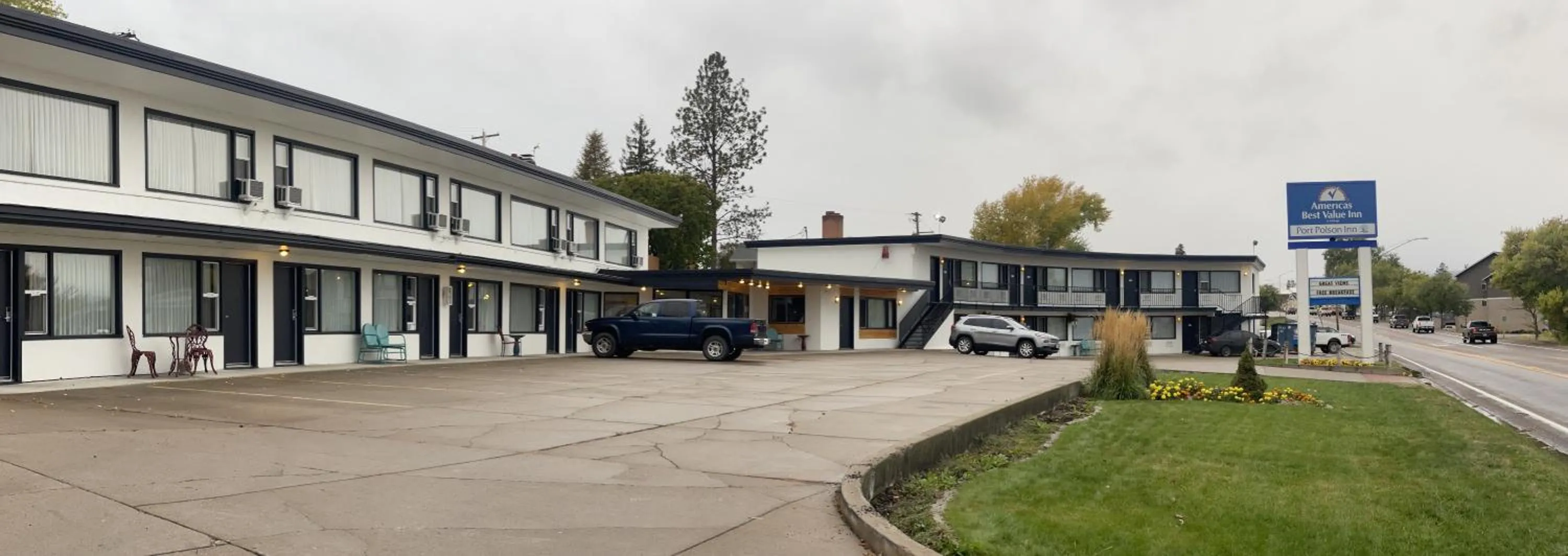 Property building in Americas Best Value Inn Polson