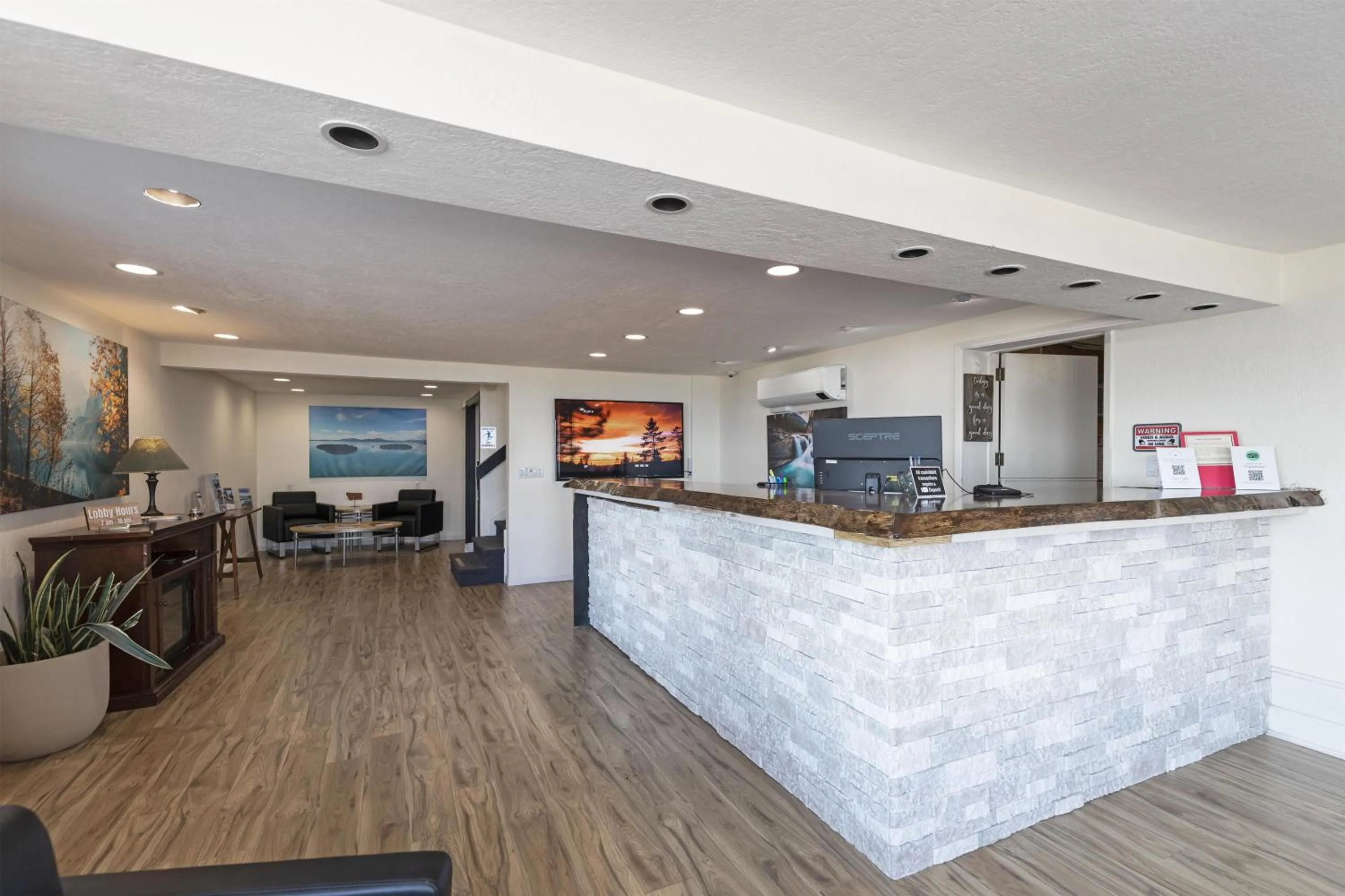 Lobby or reception in Americas Best Value Inn Polson