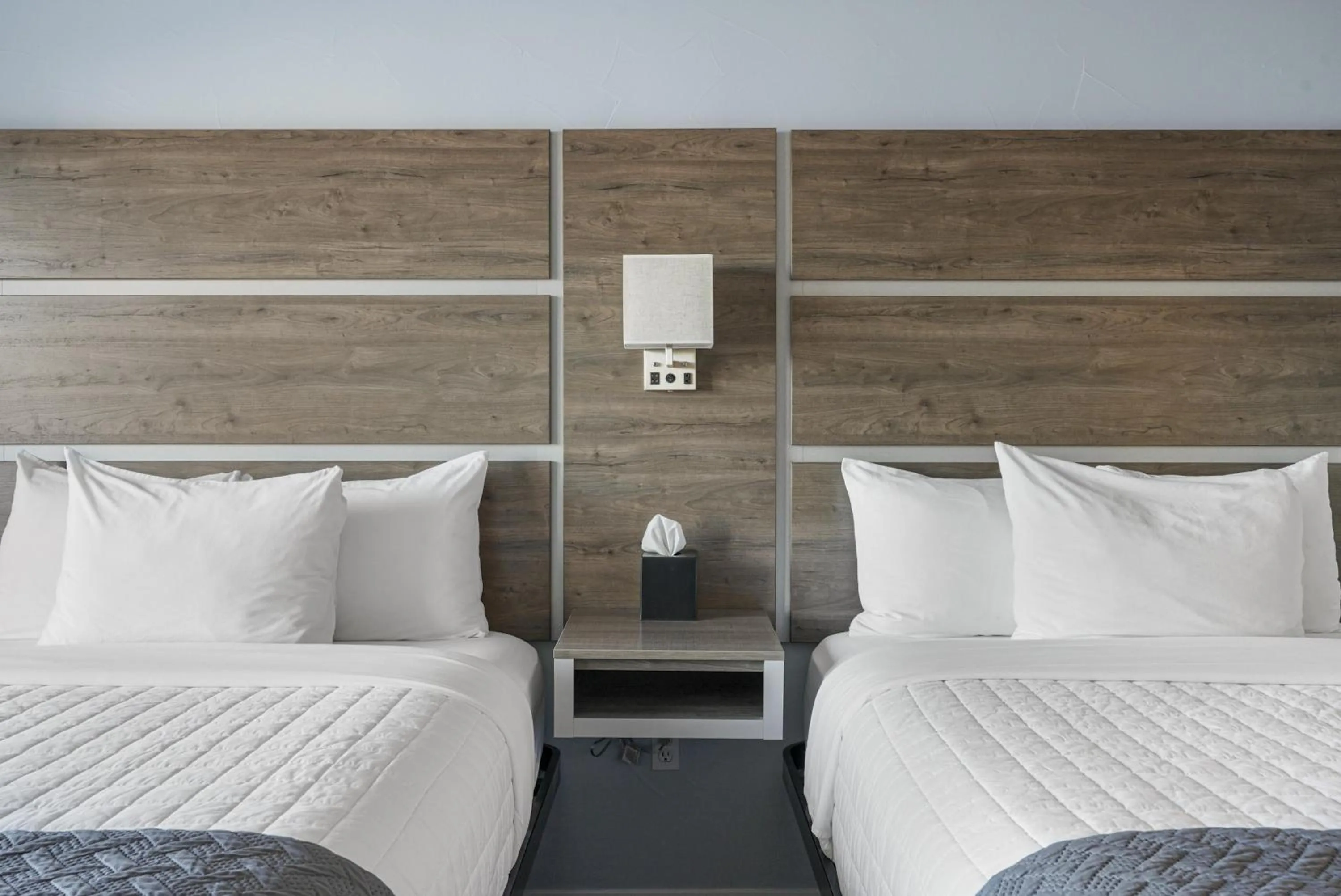 Bedroom in Americas Best Value Inn Polson