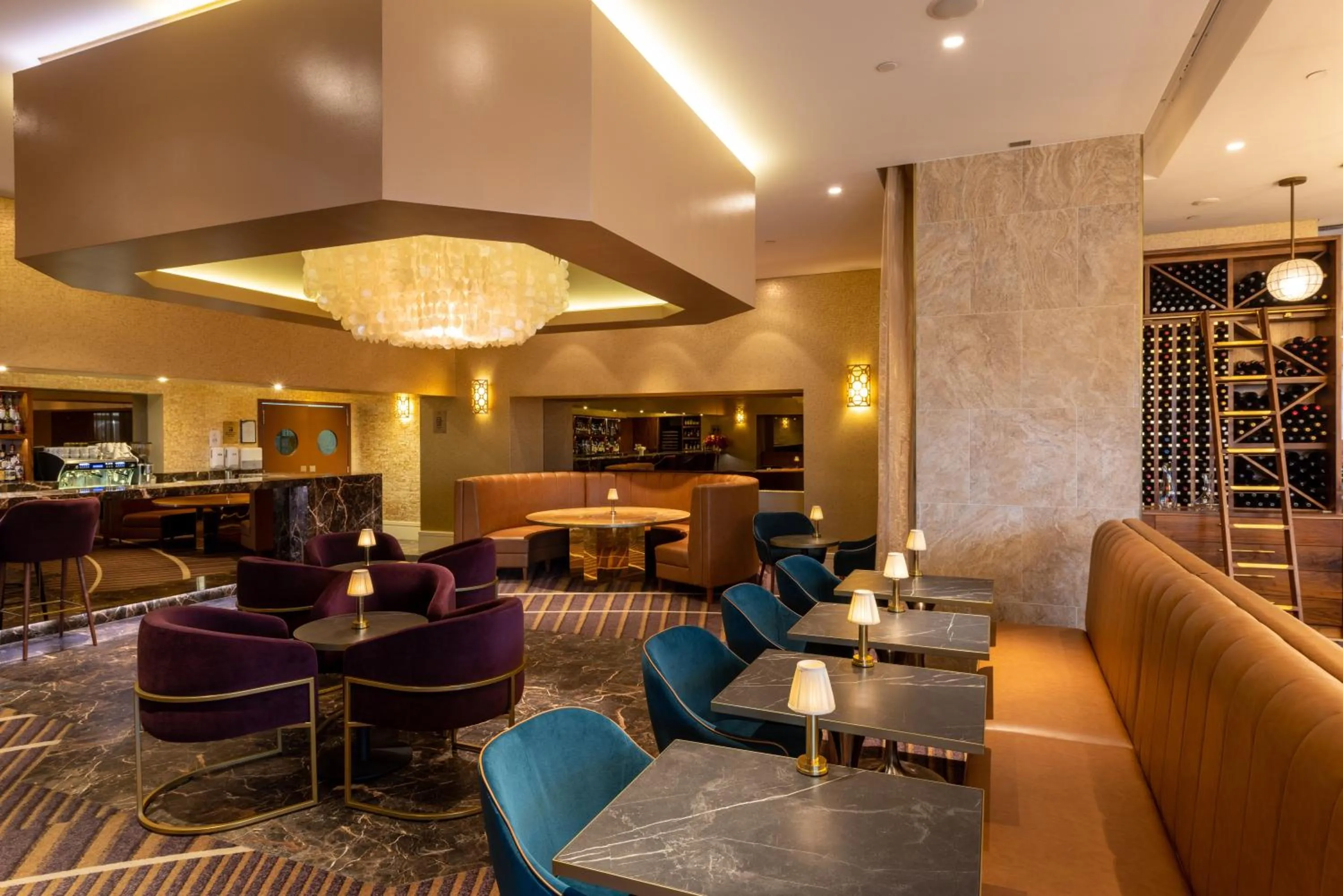 Restaurant/places to eat in Rydges South Bank Brisbane