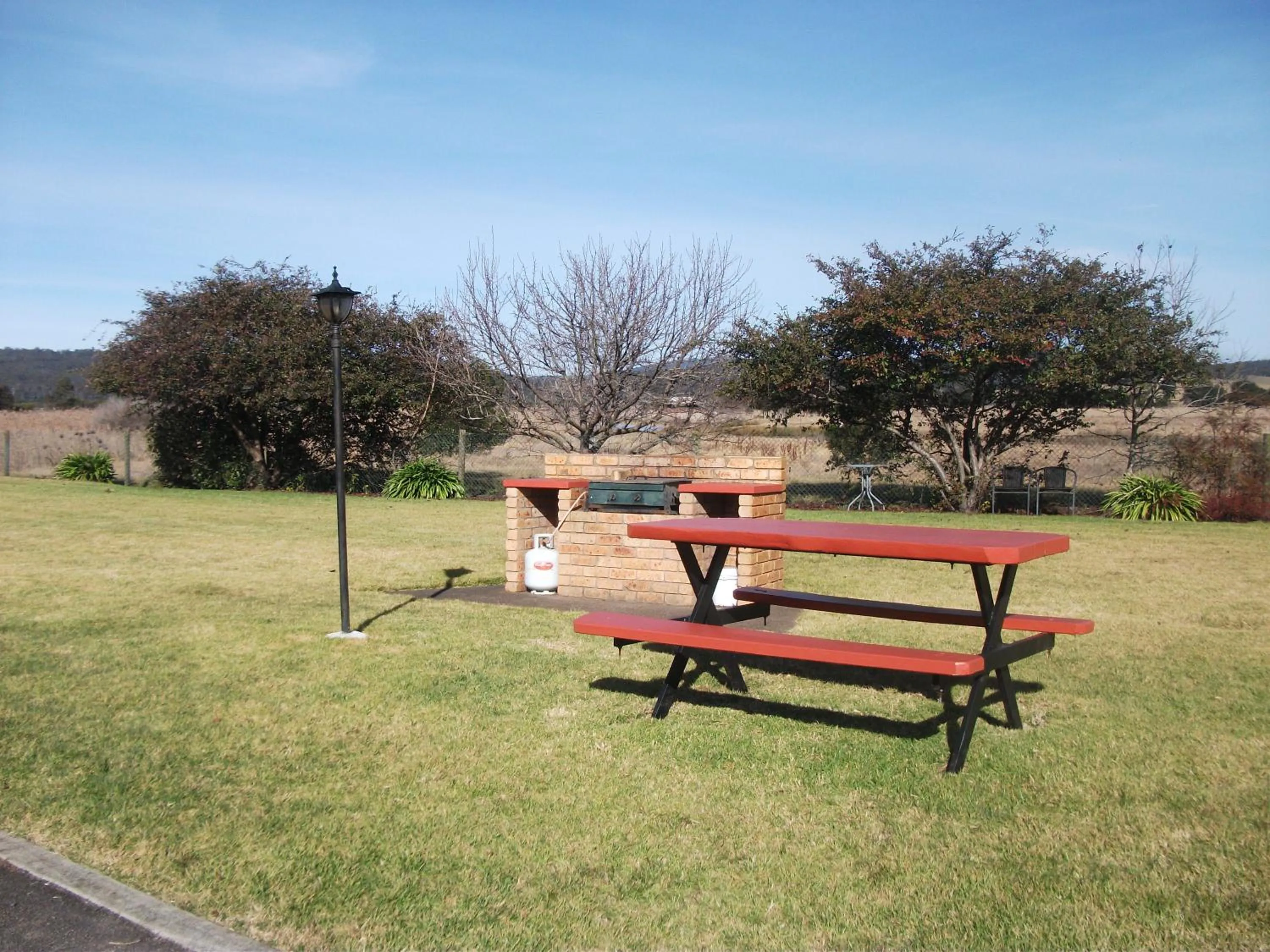 Seating area in Idlewilde Town & Country Motor Inn