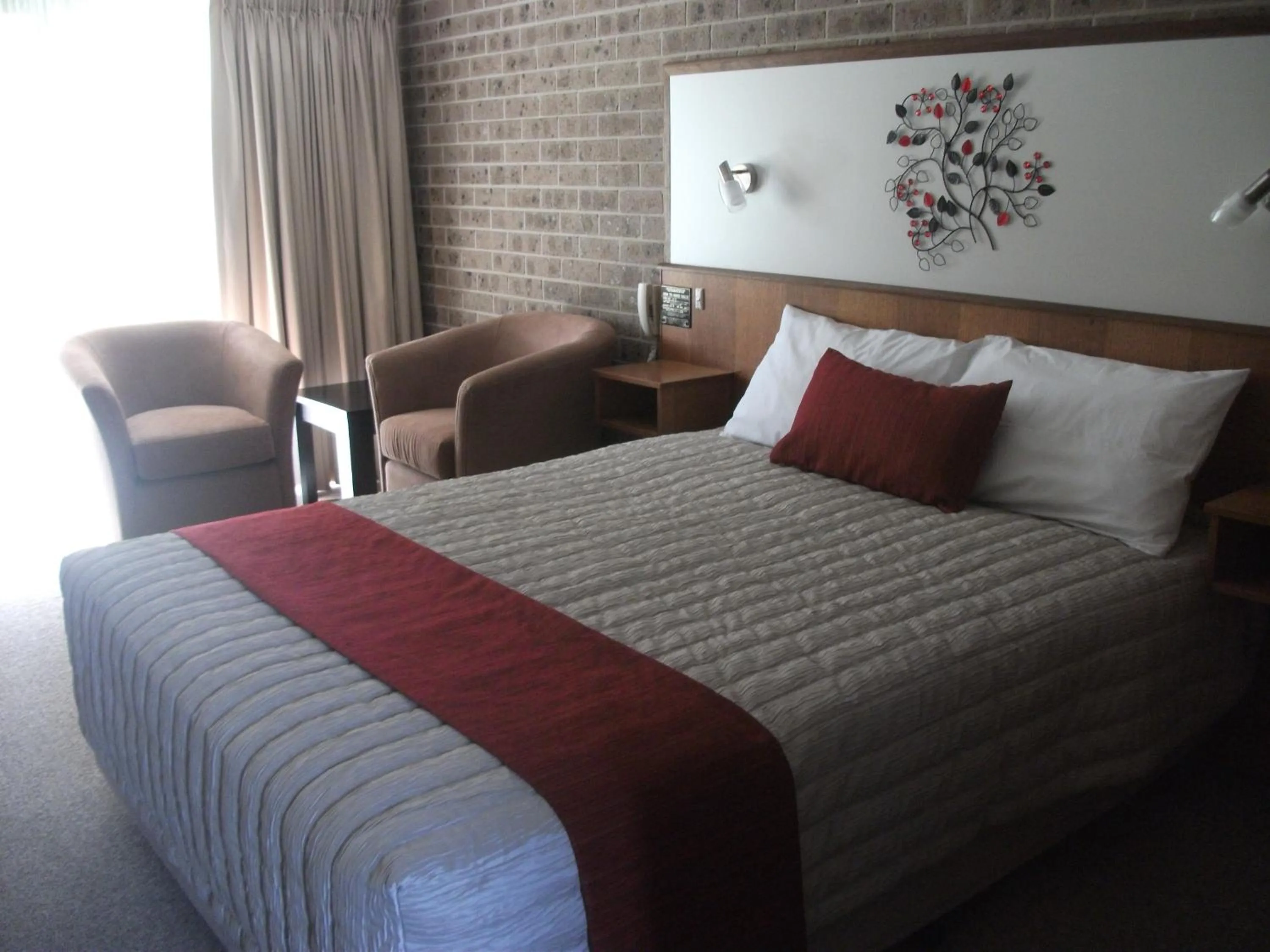 Bedroom in Idlewilde Town & Country Motor Inn