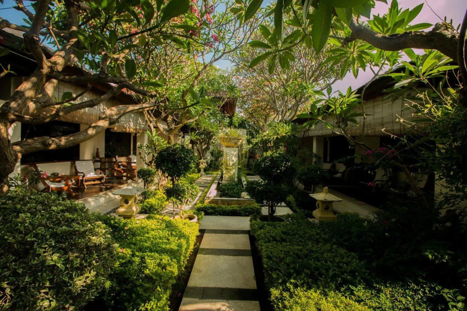 Frangipani Beach Hotel