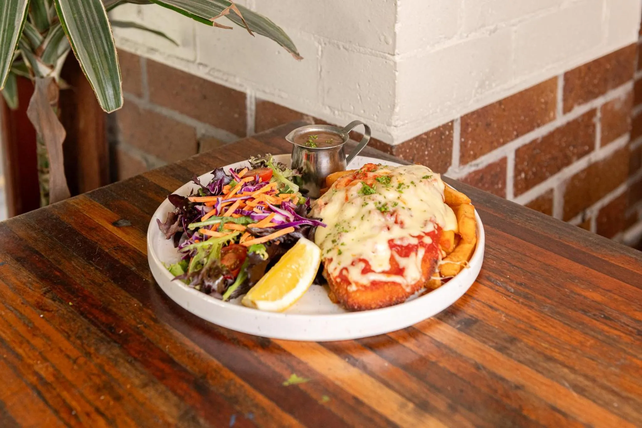 Food in Roamer Brisbane