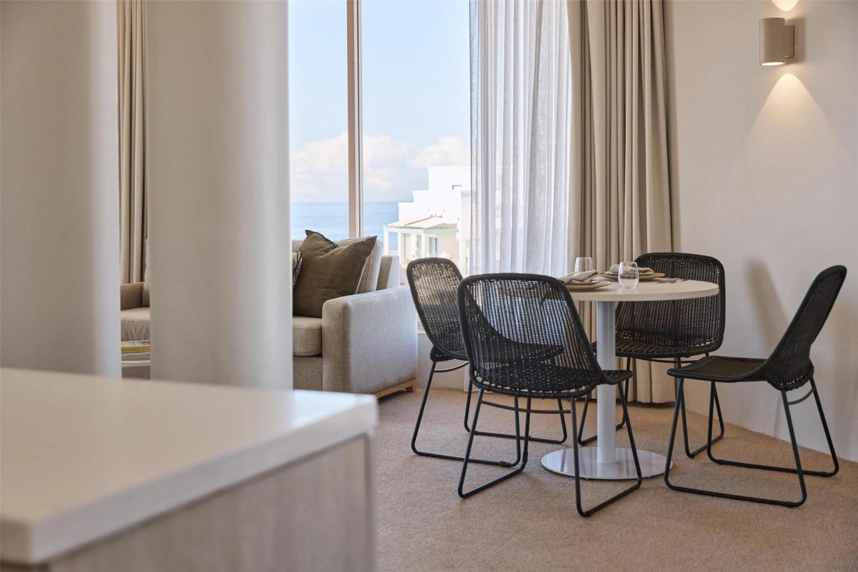 Bedroom in Rydges Cronulla Beachside