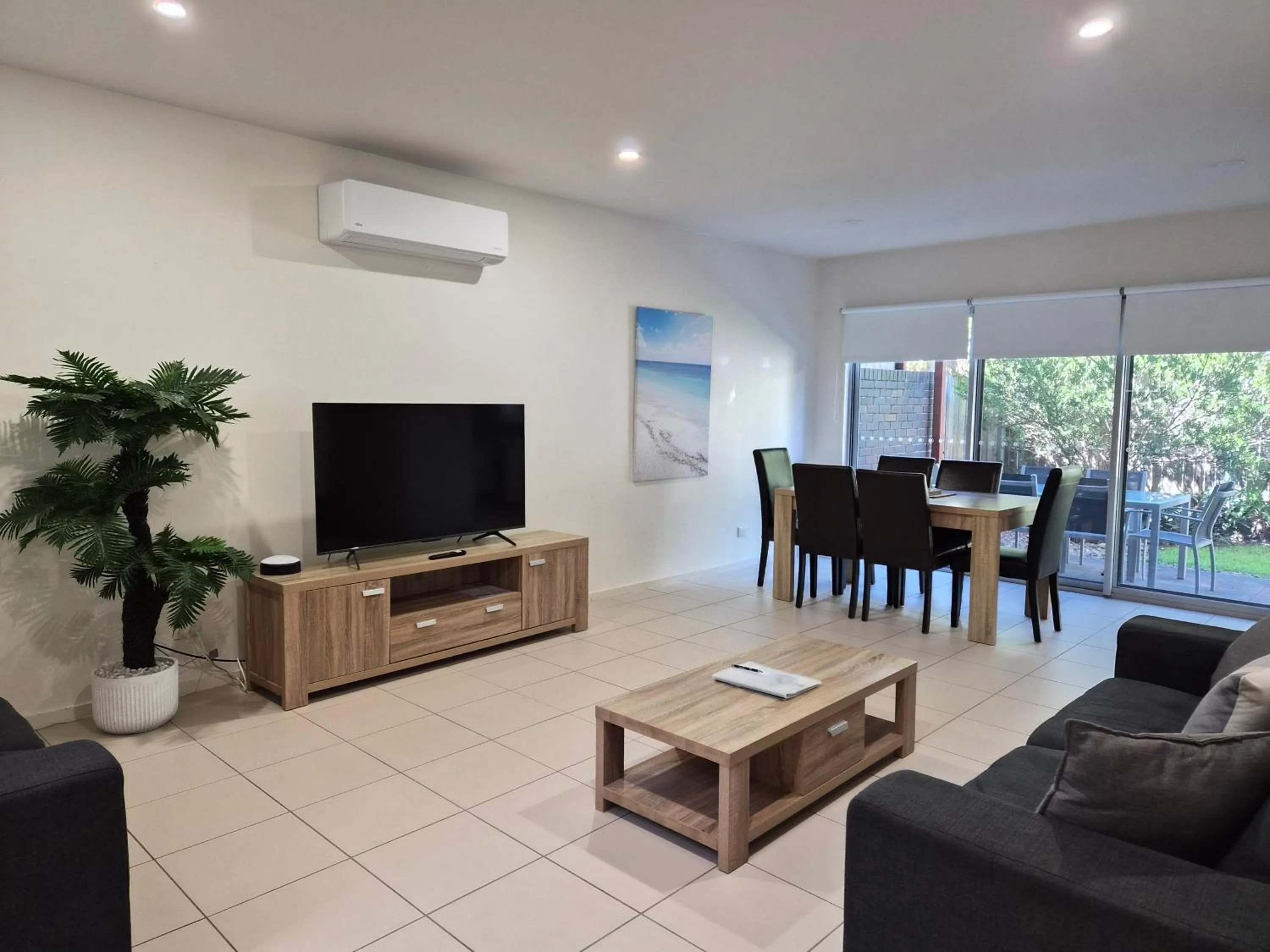 Living room in Quarterdecks Retreat