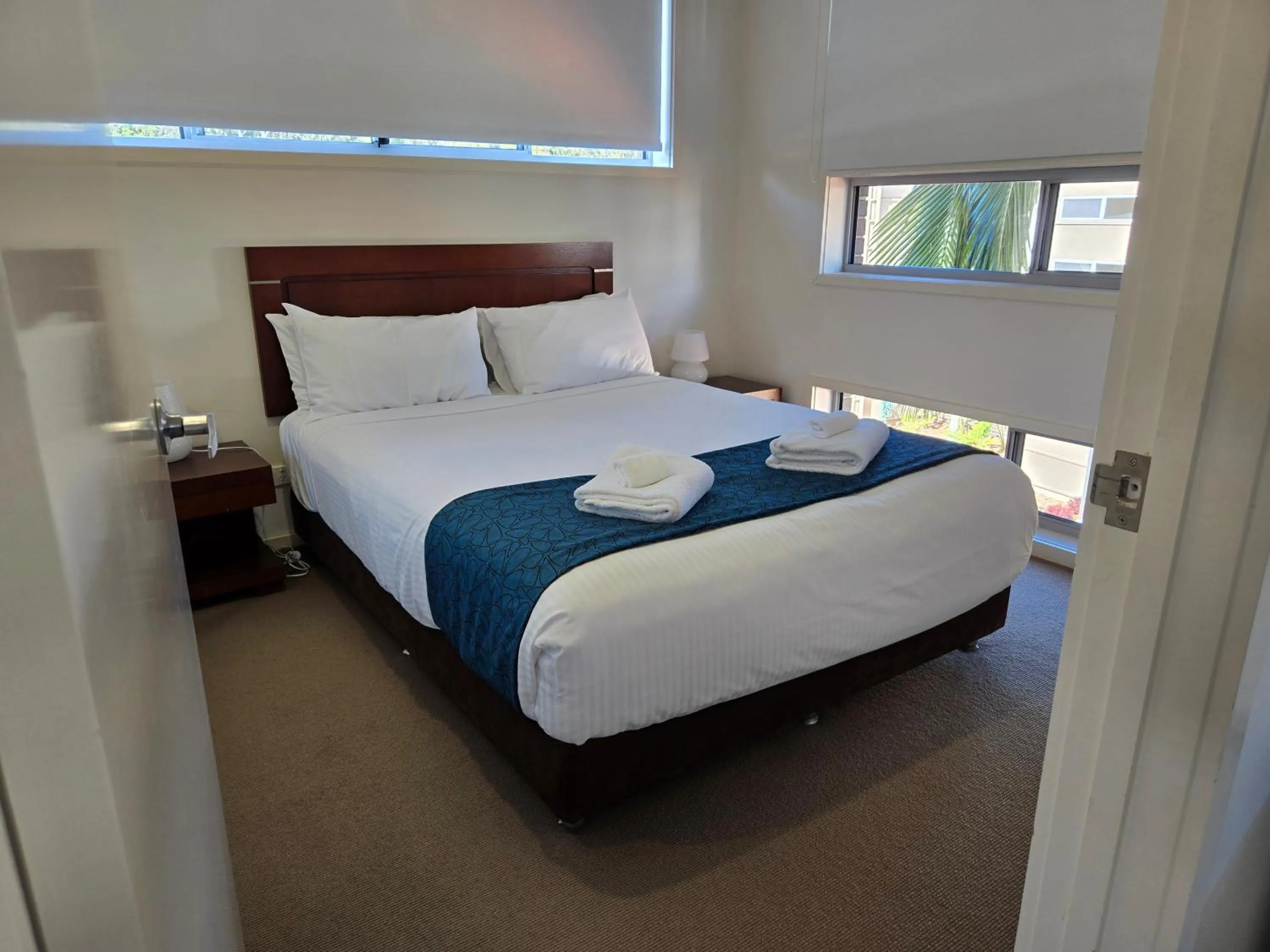 Bedroom, Bed in Quarterdecks Retreat