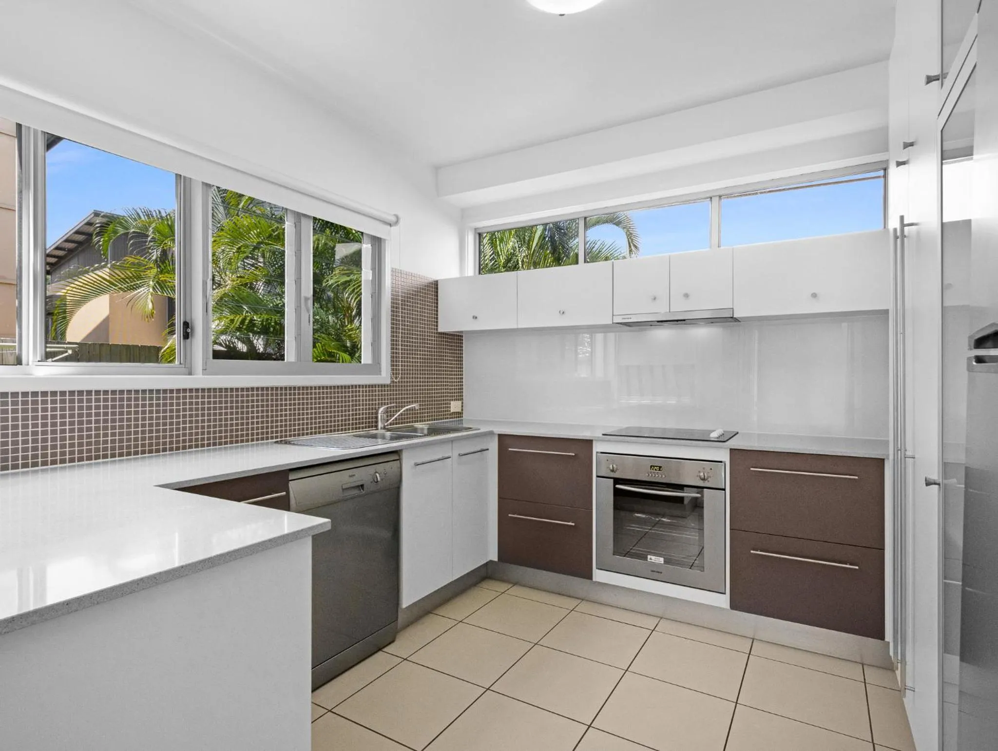 kitchen in Quarterdecks Retreat