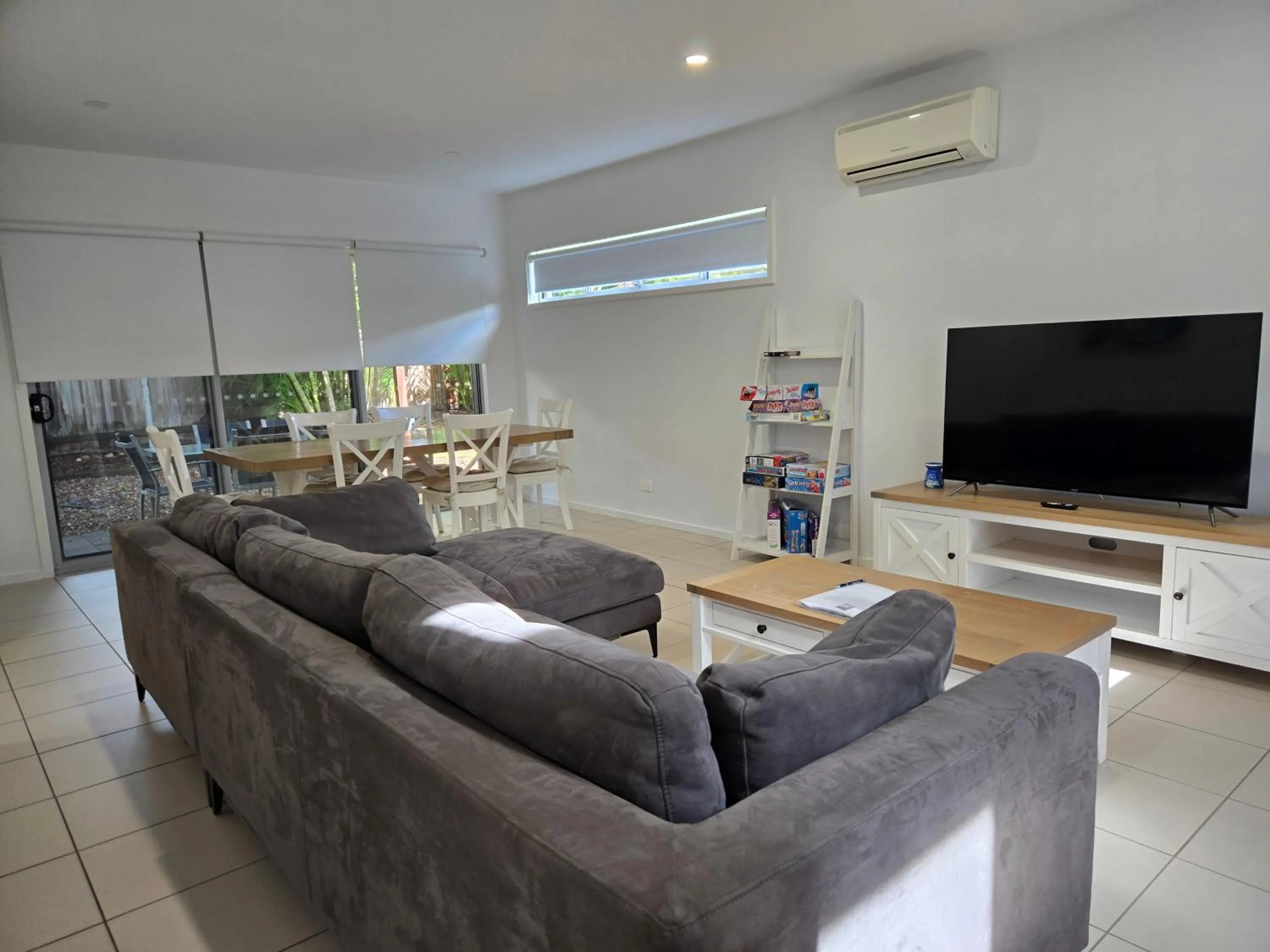 Living room in Quarterdecks Retreat