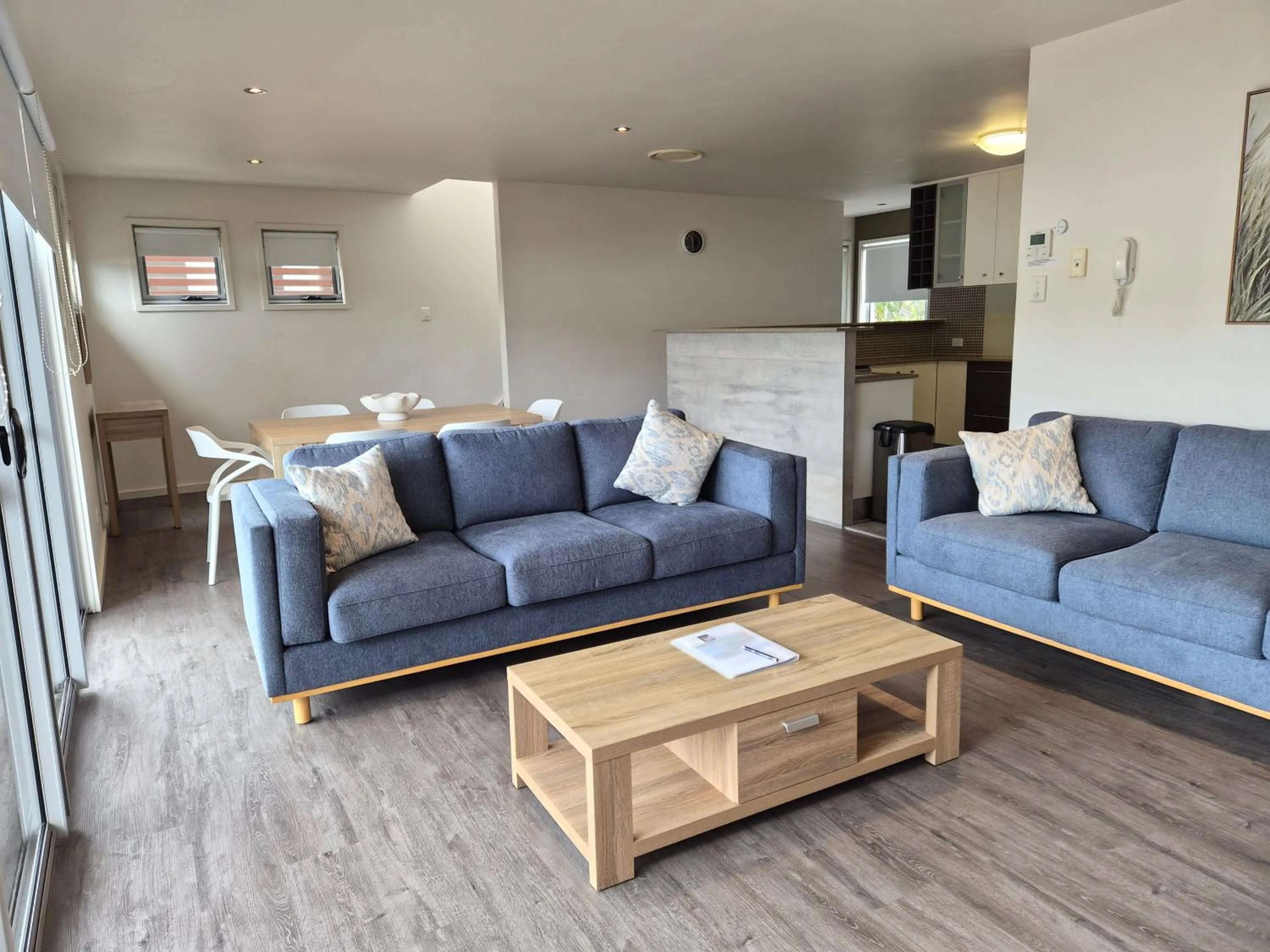 Living room in Quarterdecks Retreat