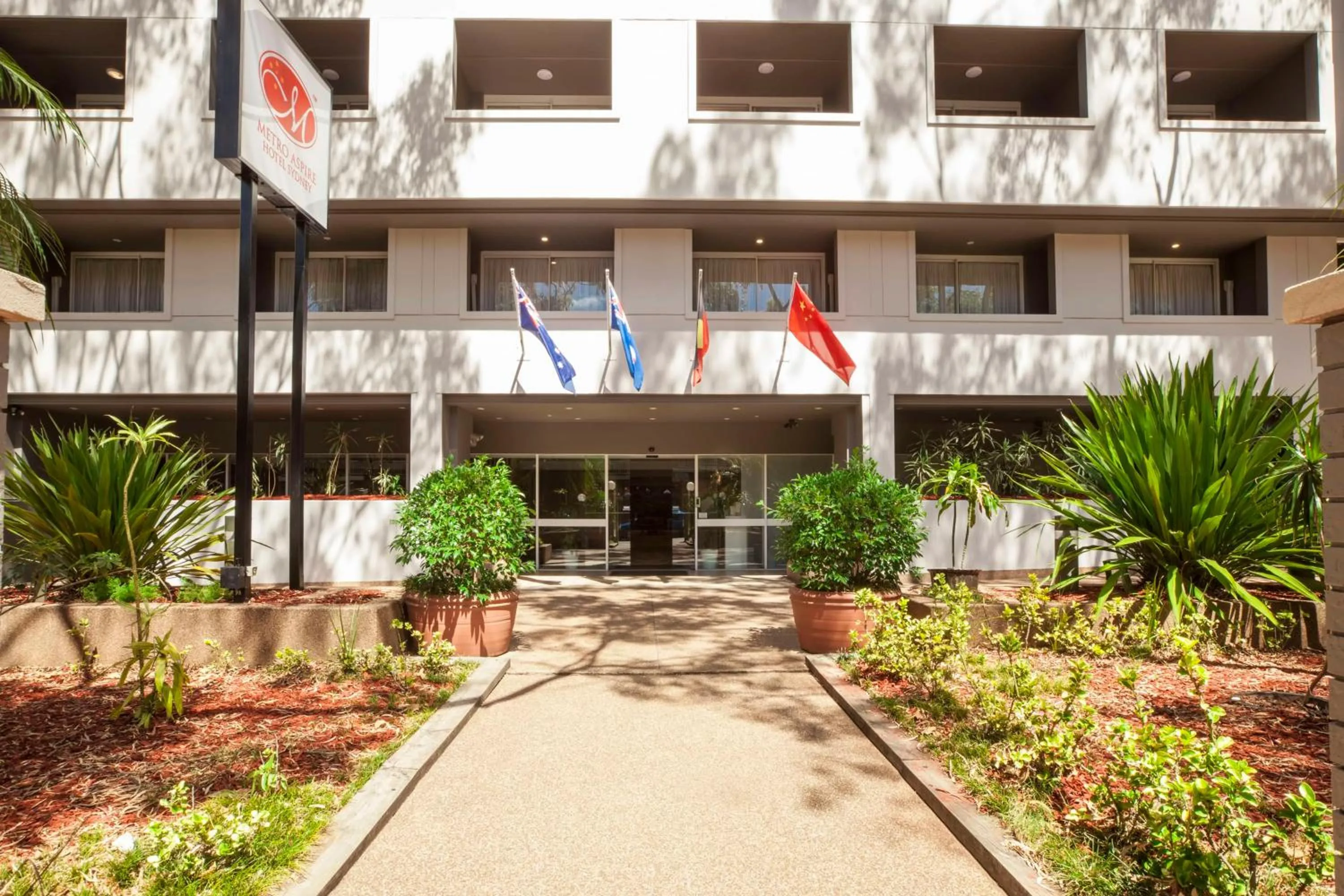 Property building in Metro Aspire Hotel Sydney