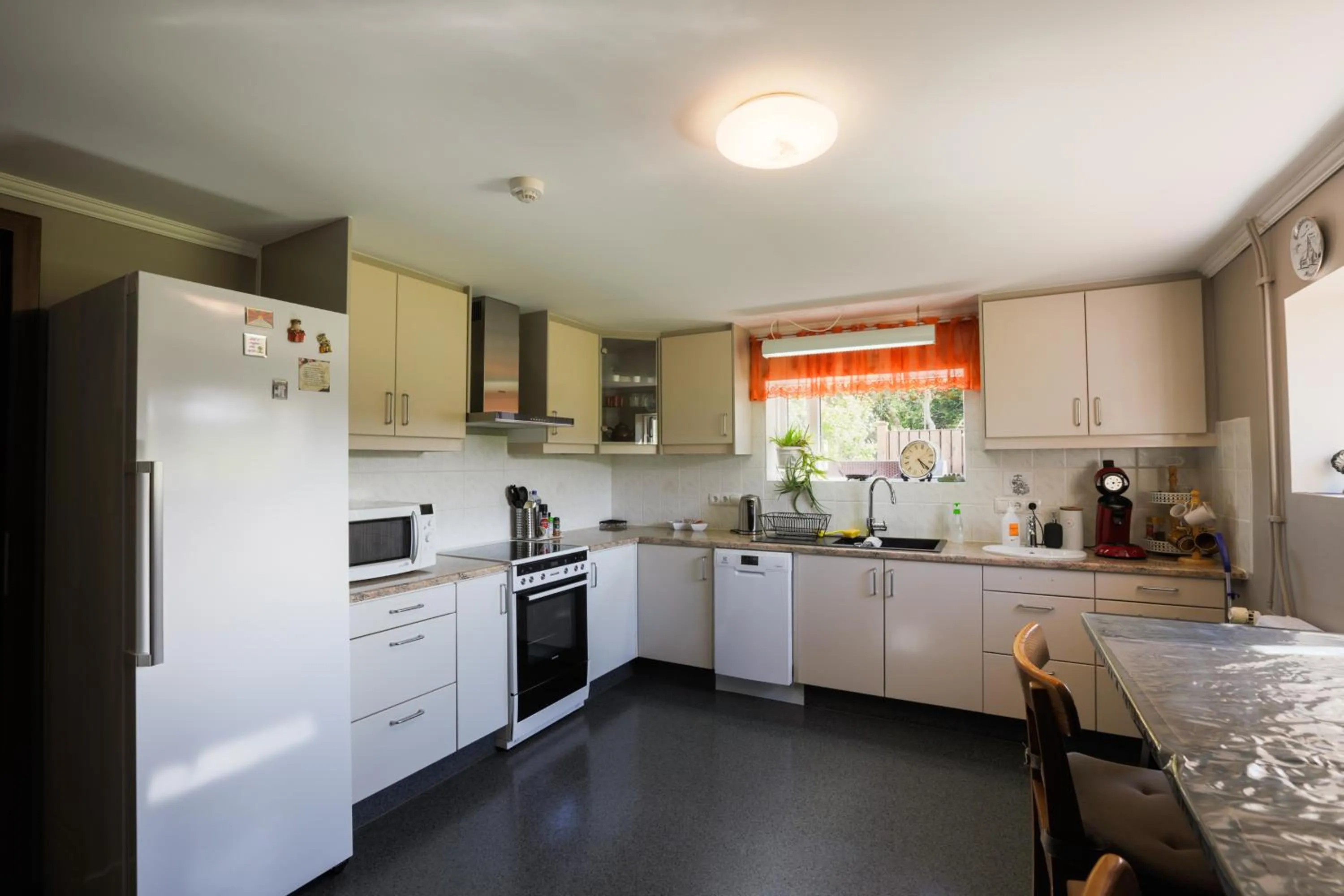 Property building in Karuna Guesthouse