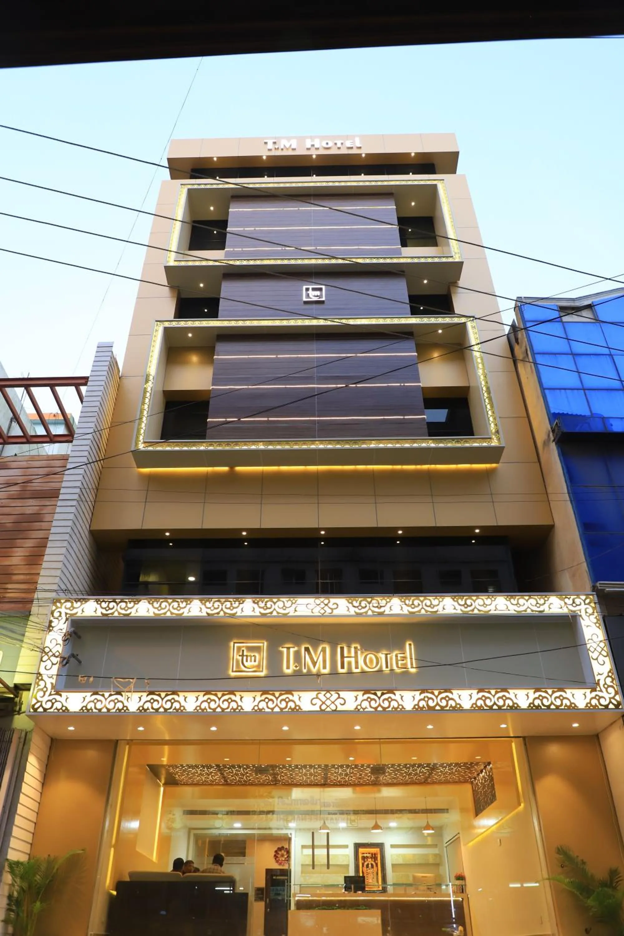 Facade/entrance in TM Hotel