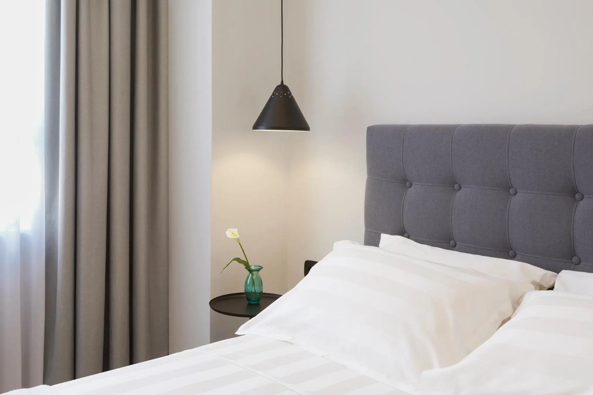 Bedroom, Bed in The Artist Athens