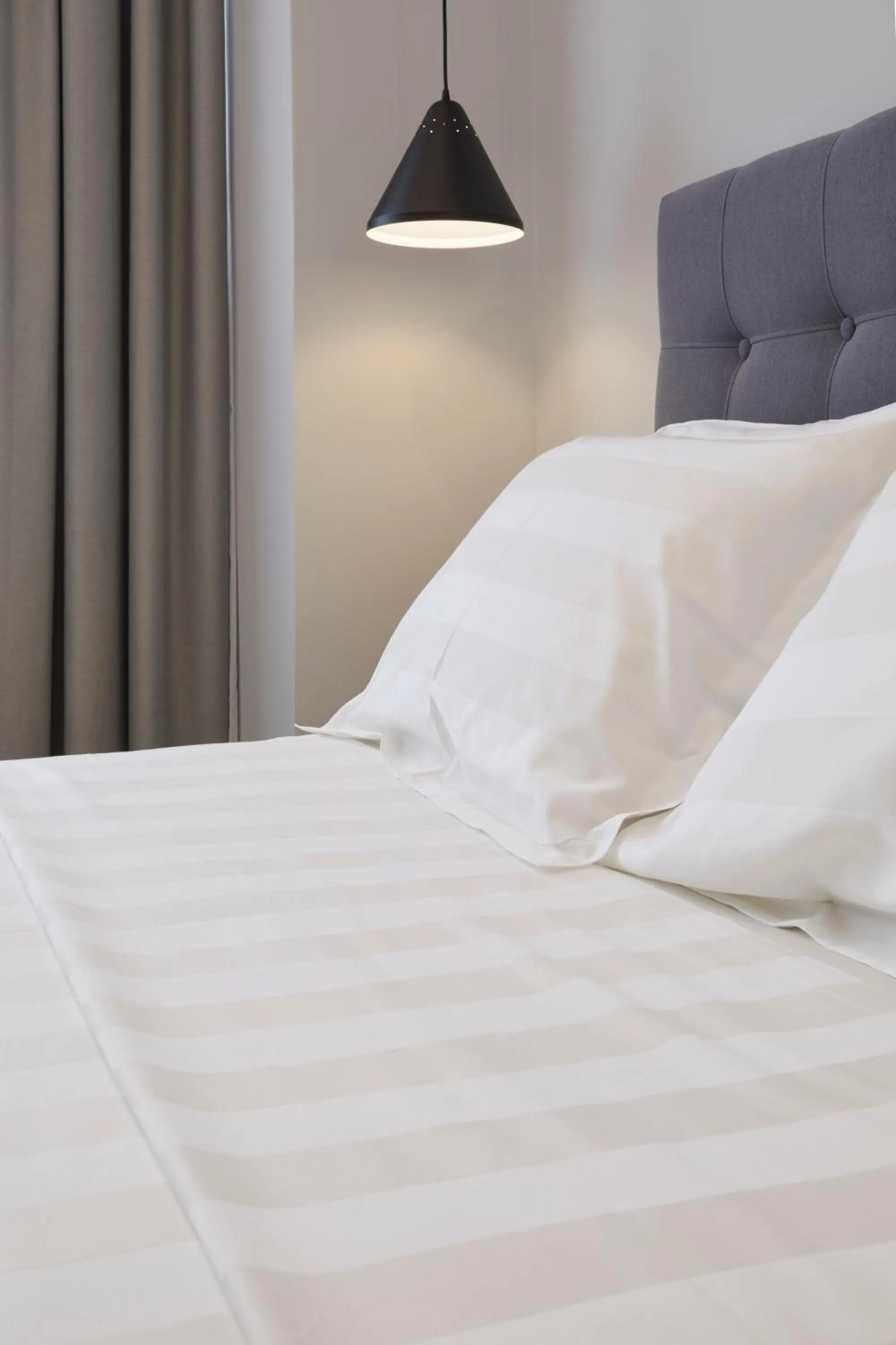 Bedroom, Bed in The Artist Athens