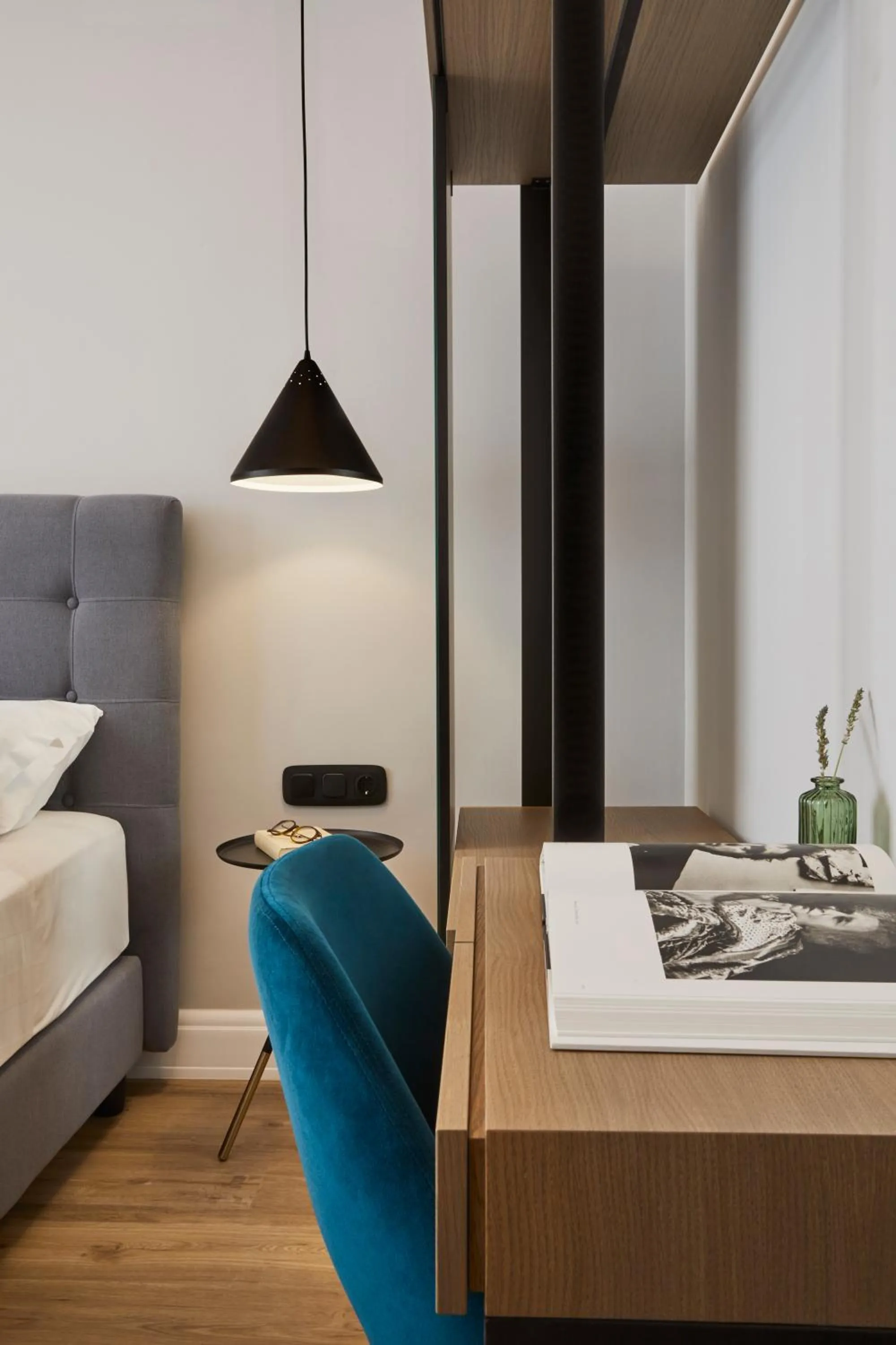 Bedroom, Bed in The Artist Athens