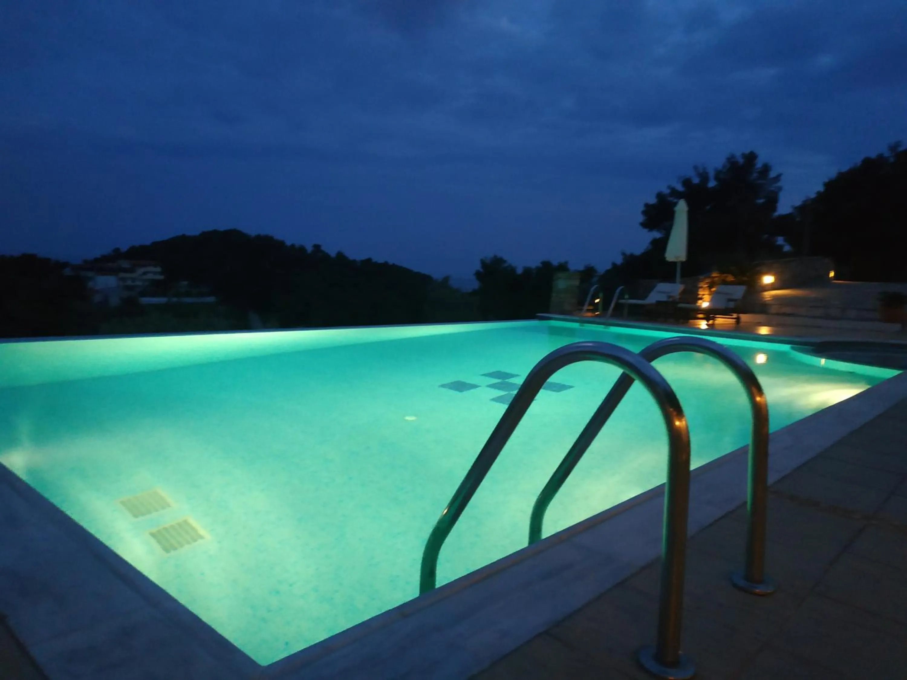 Swimming pool in Skiathos Garden Cottages