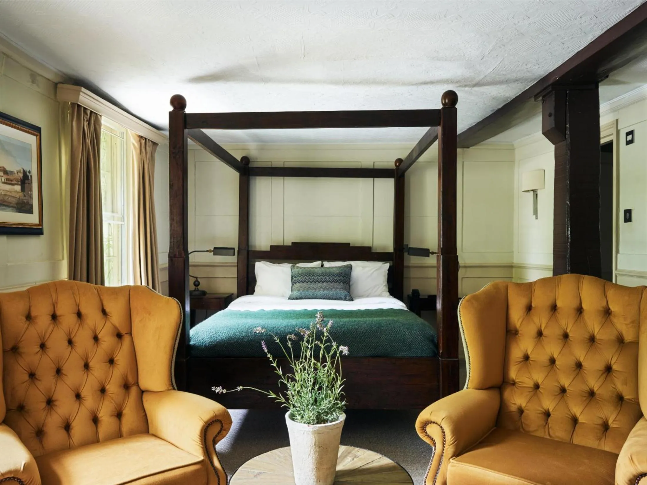 Bed in The Talbot Inn