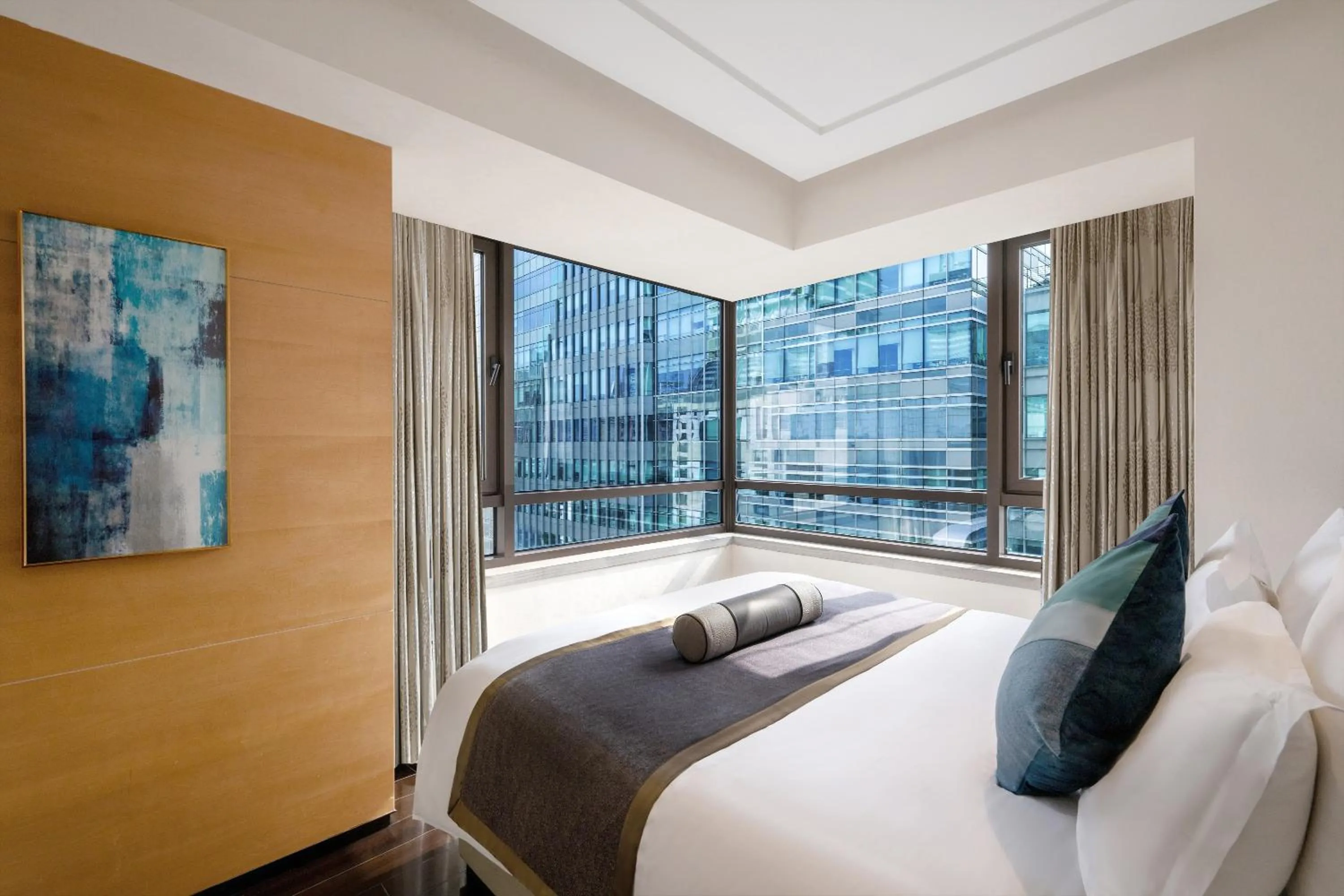 Bedroom, Bed in Kempinski The One Suites Hotel Shanghai Downtown