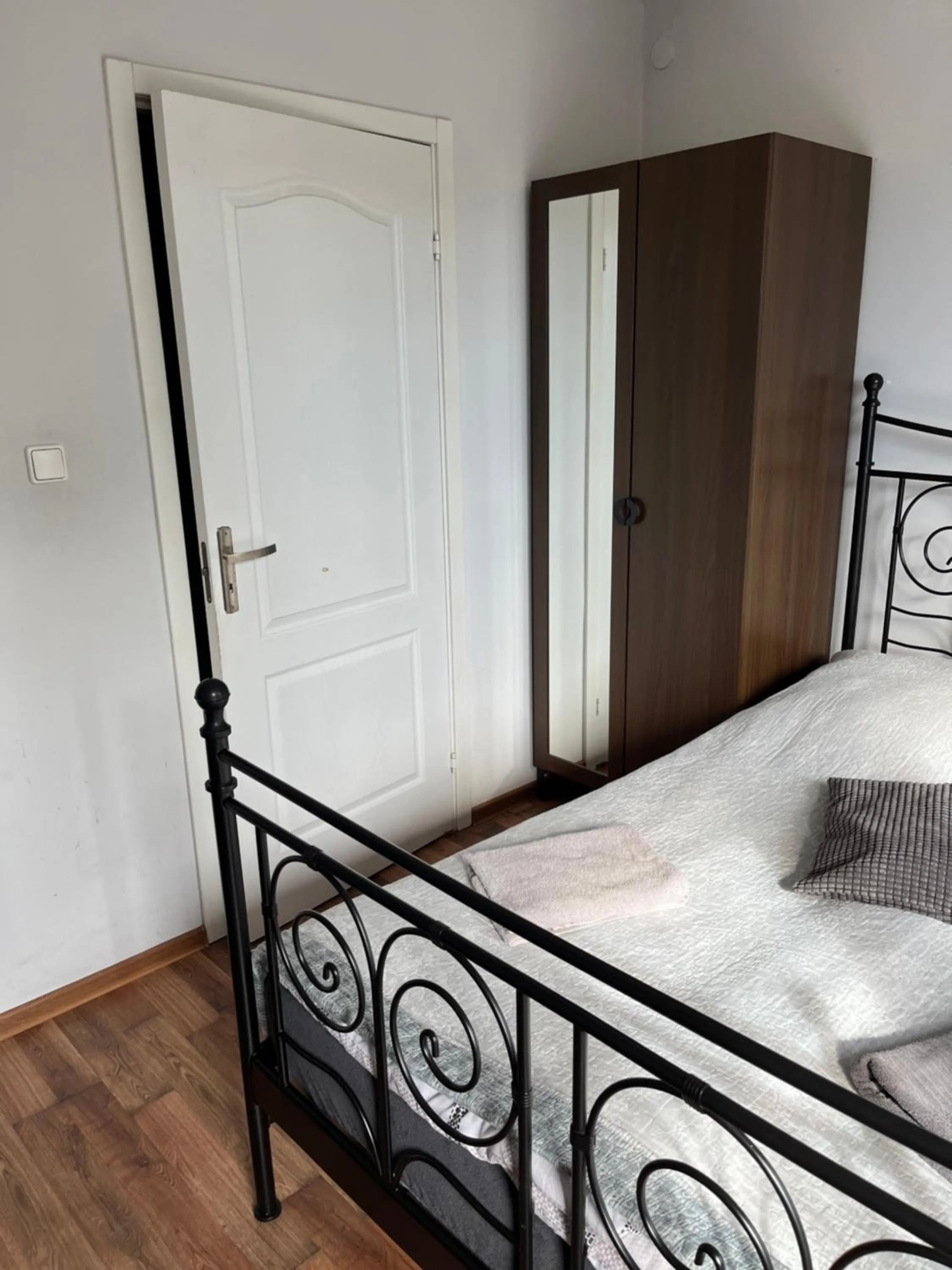 Bed in Route 7 Rooms