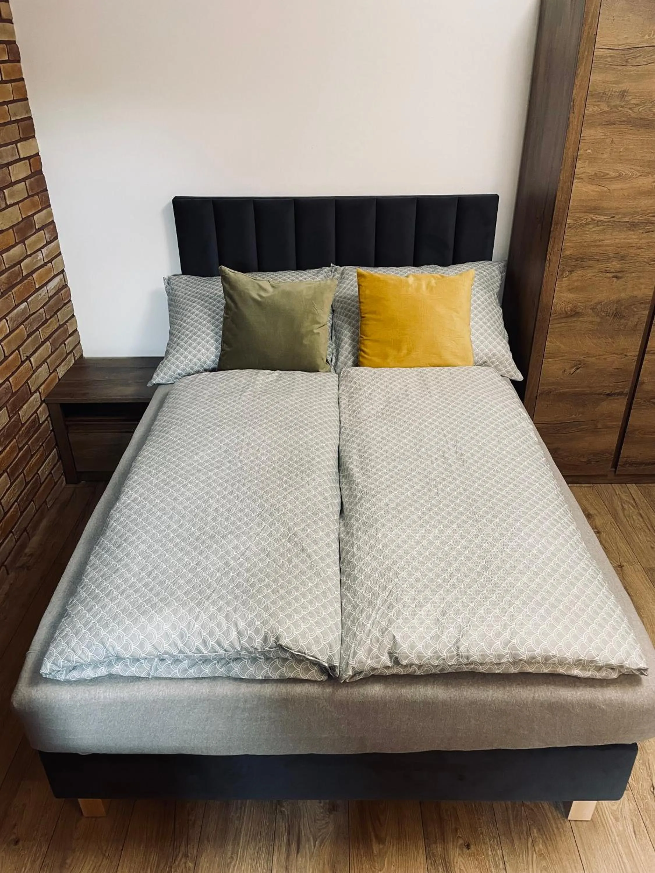 Bed in Route 7 Rooms