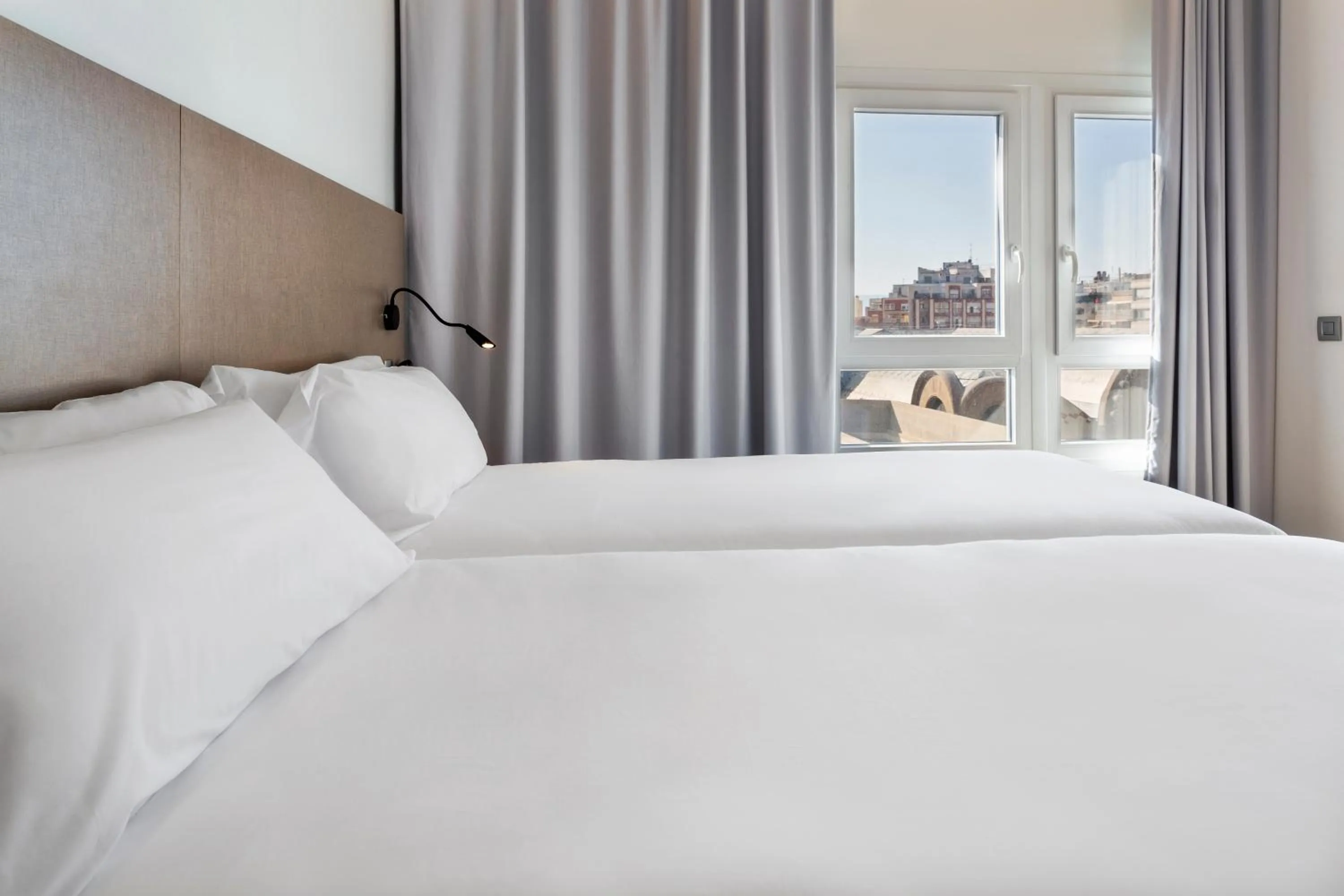 Bed in B&B HOTEL Tarragona Centro Urbis