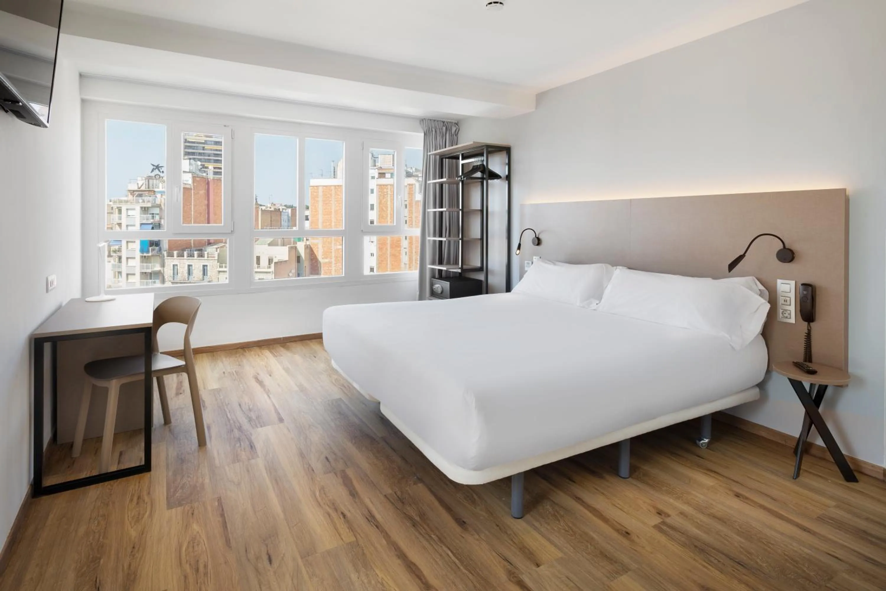 Bed in B&B HOTEL Tarragona Centro Urbis