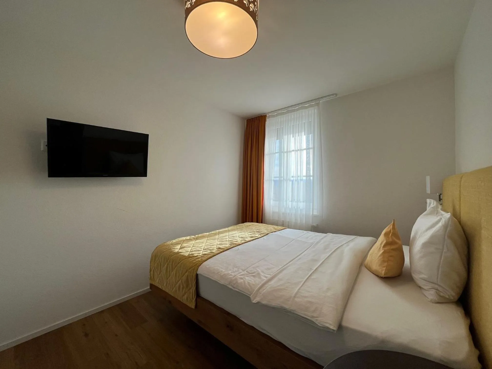 TV and multimedia, Bed in Hotel & Restaurant Hasenstrick