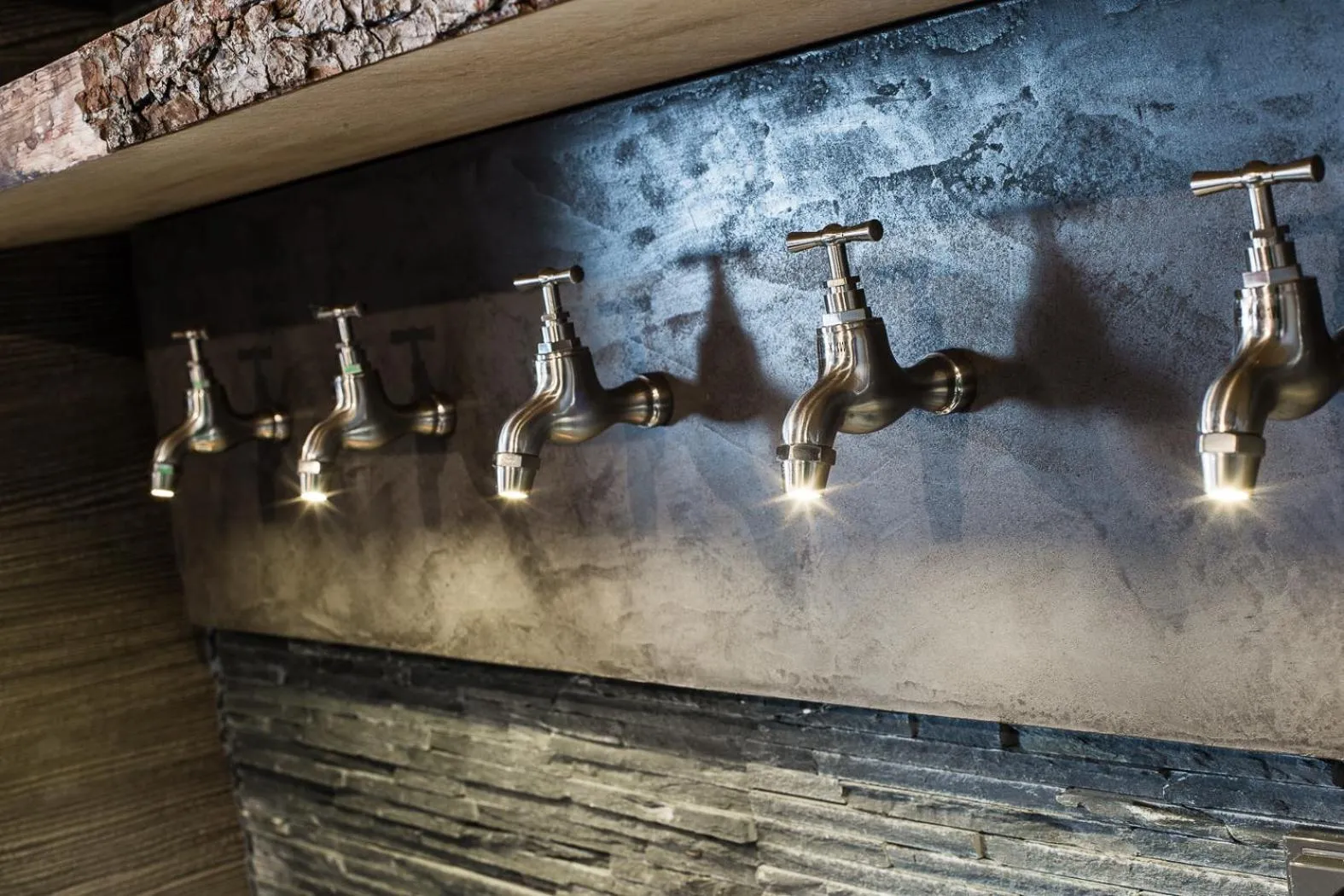 Decorative detail in Hotel Krapi