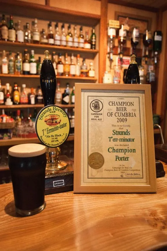 Lounge or bar in Strands Hotel/Screes Inn & Micro Brewery