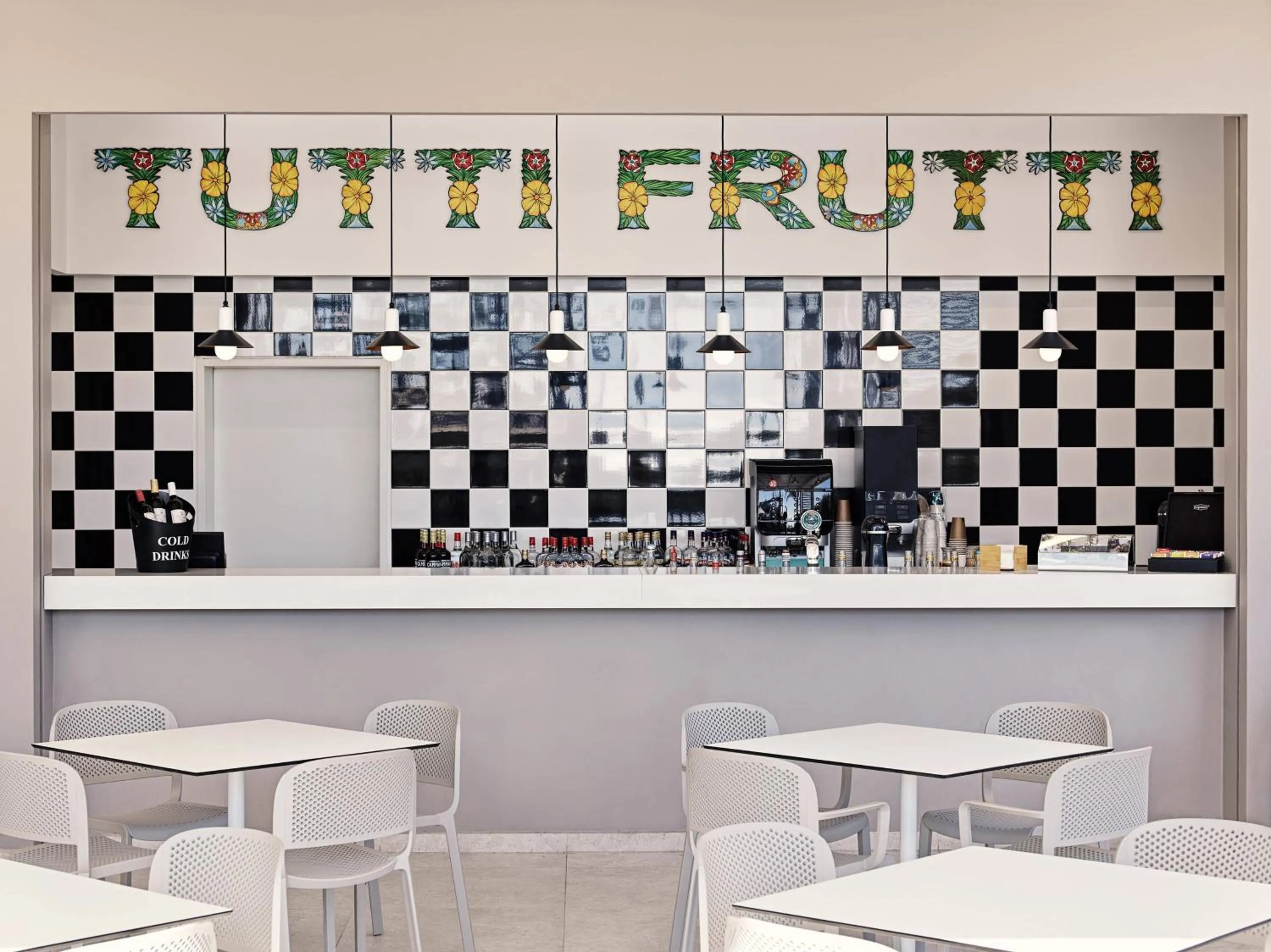 Food and drinks in Esperides Beach Resort