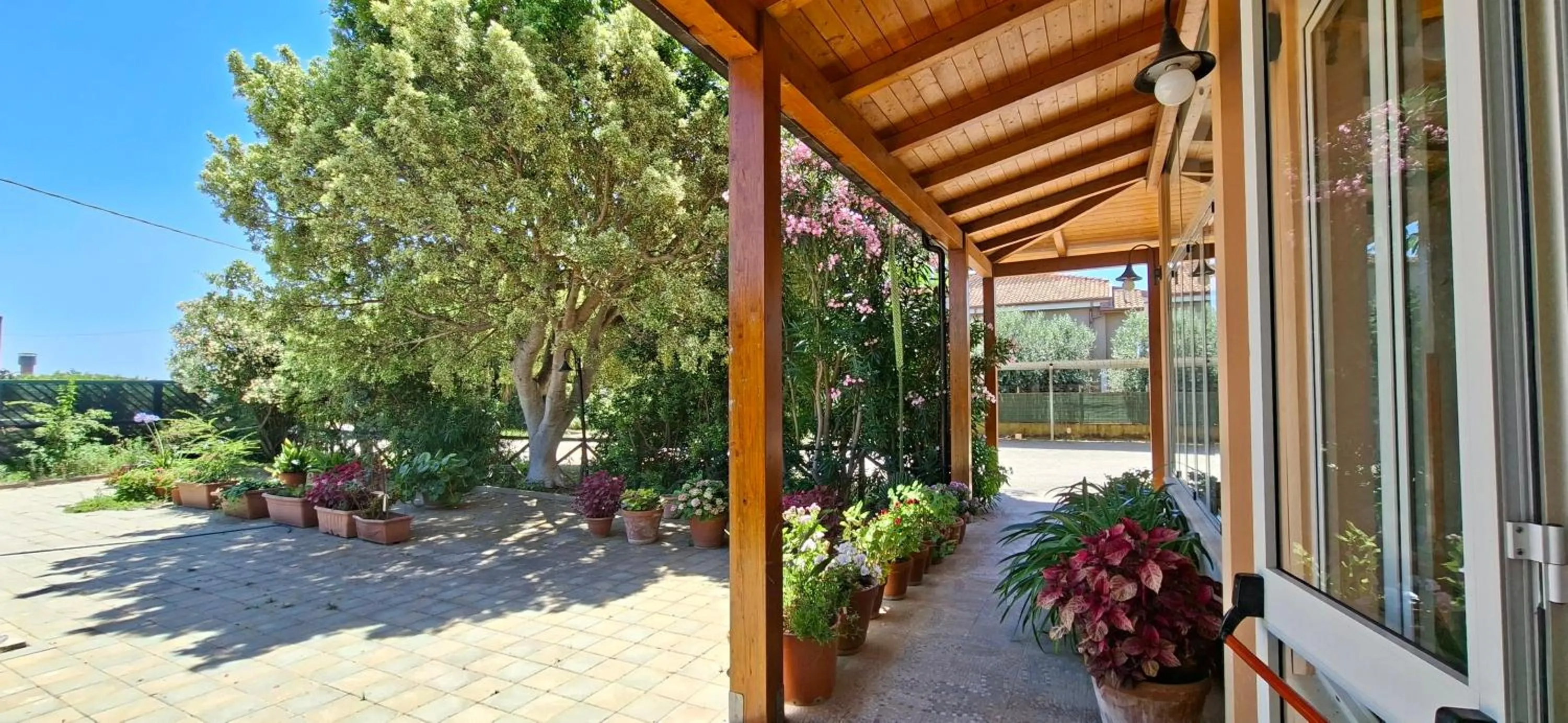 Hotel Ristorante La Decanata