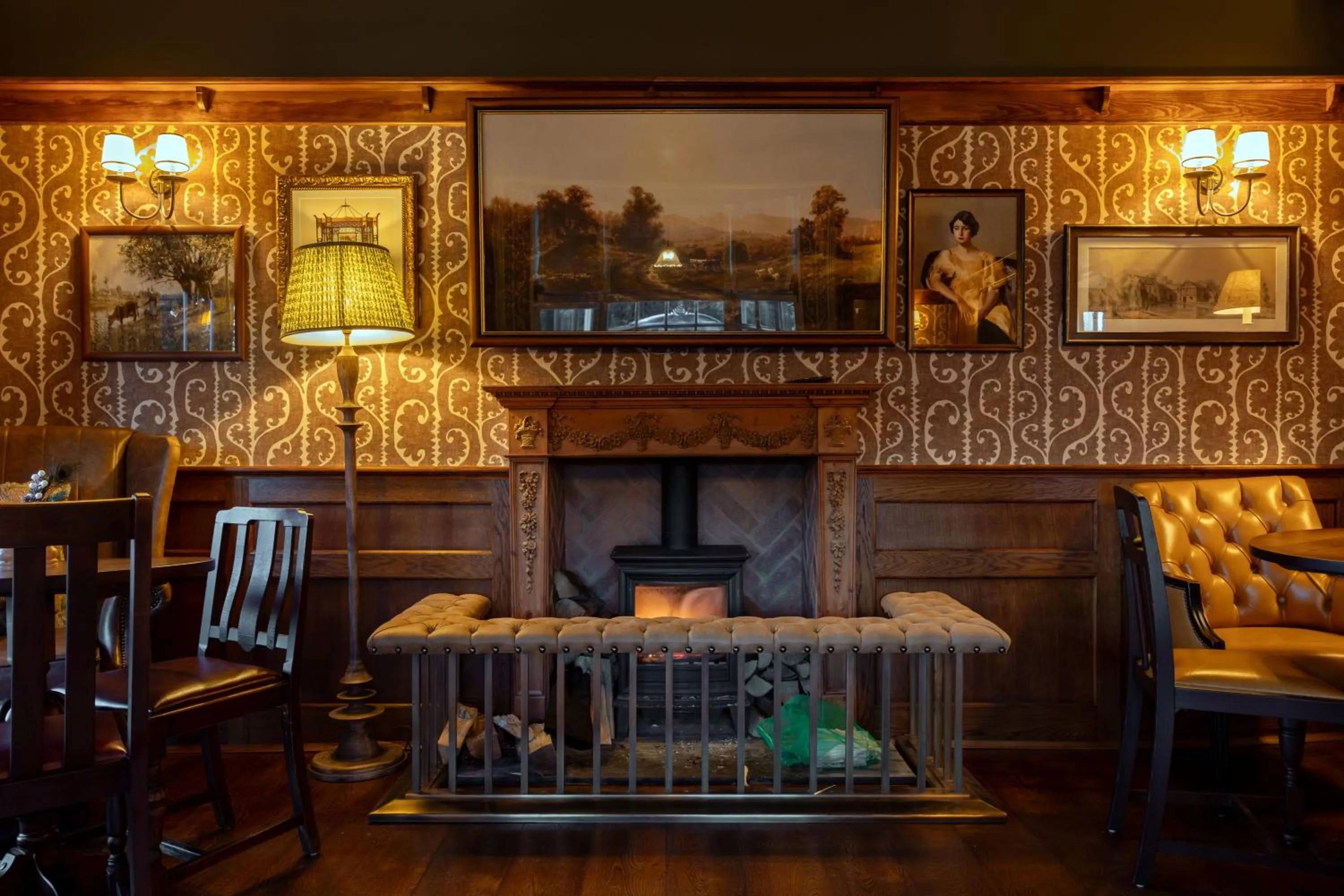 Lounge or bar in Bedford Arms Hotel