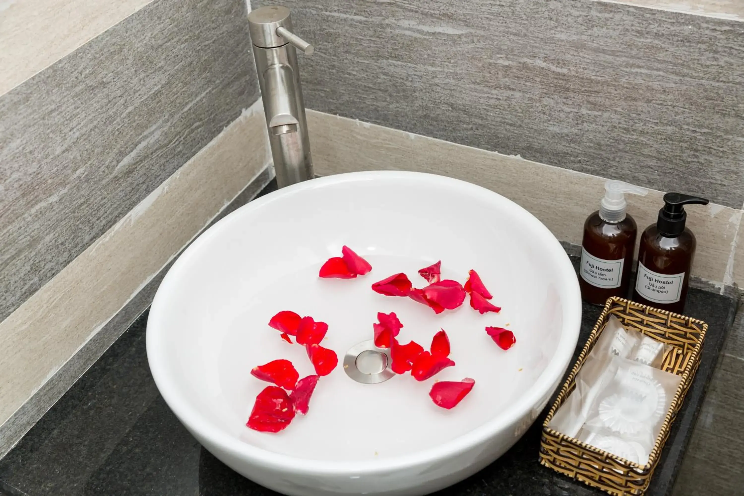 Family Room with Bathroom in Fuji Hostel Family Room with Bathroom in Fuji Hostel