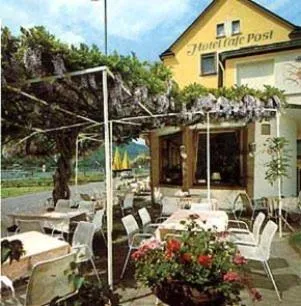 Patio in Hotel Café Post