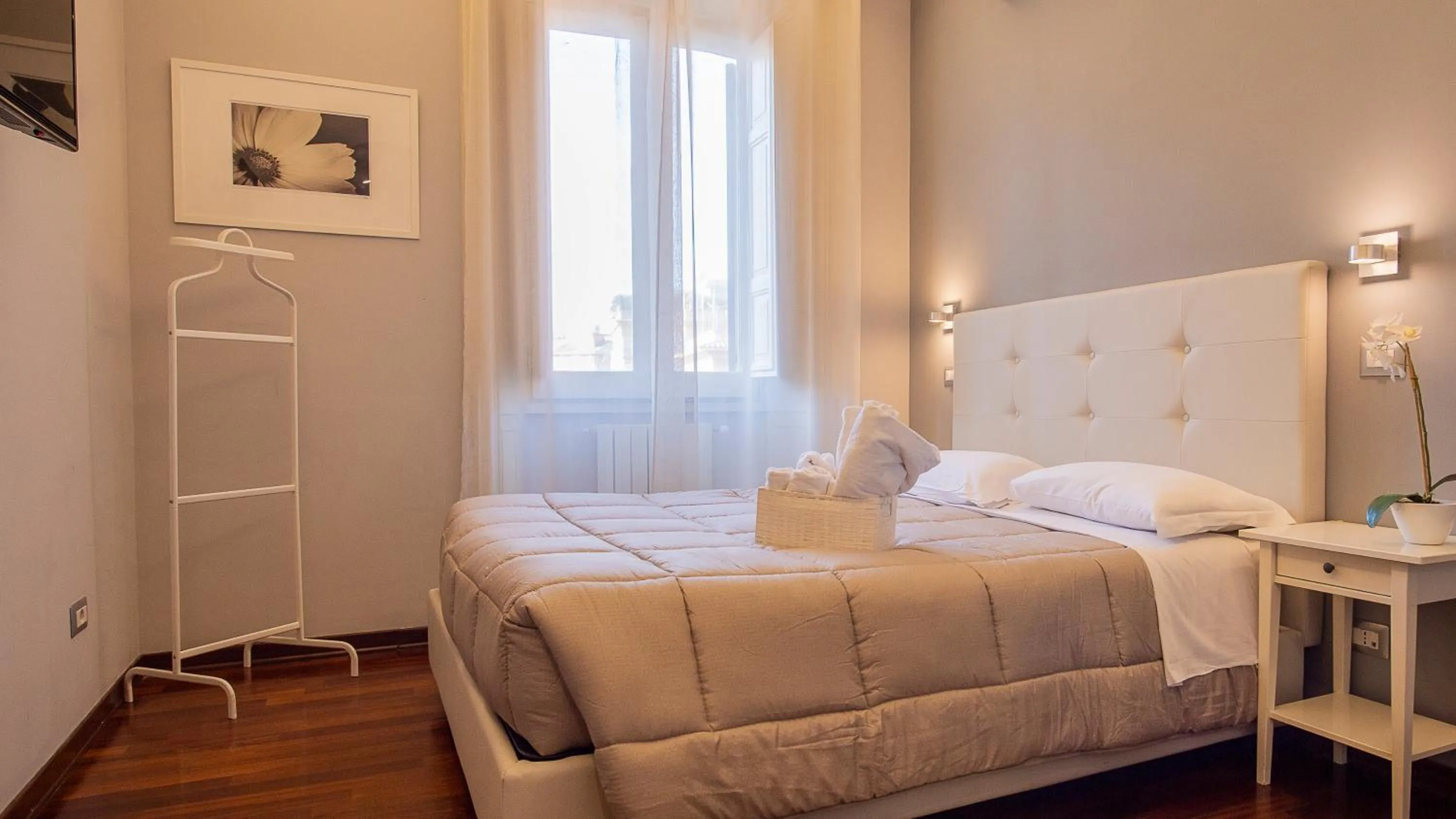 Bed in Borghese Executive Suite