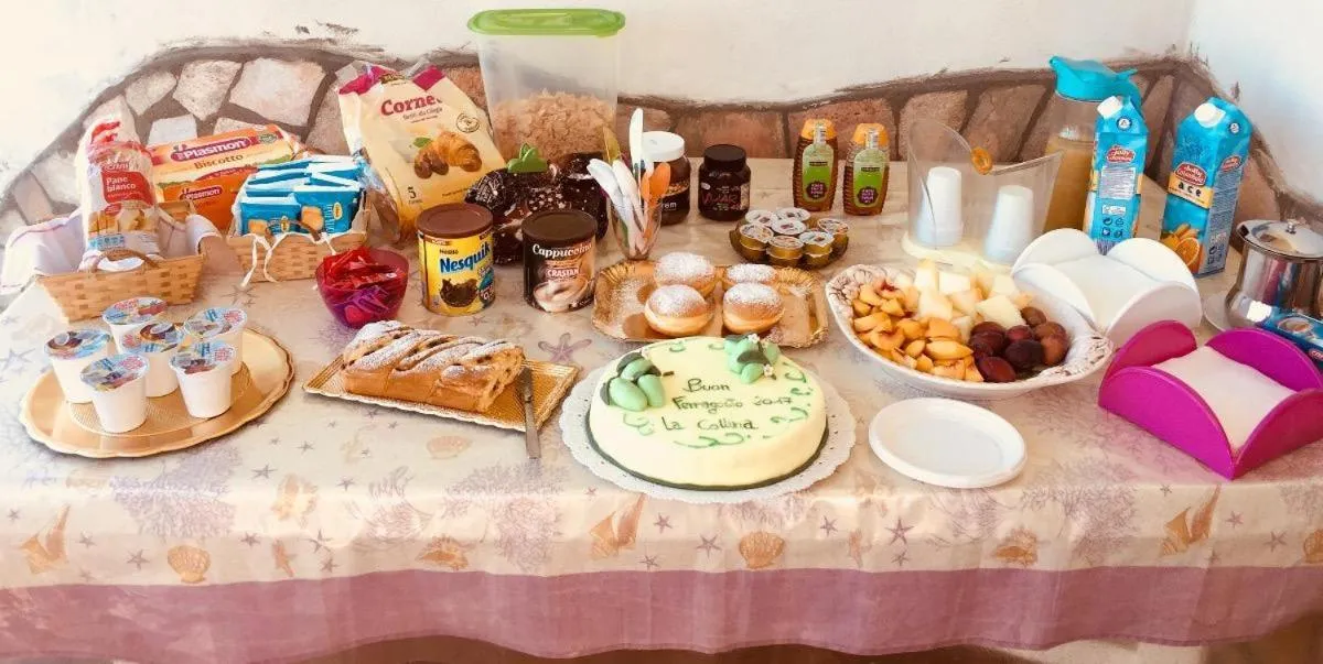 Buffet breakfast in La Collina