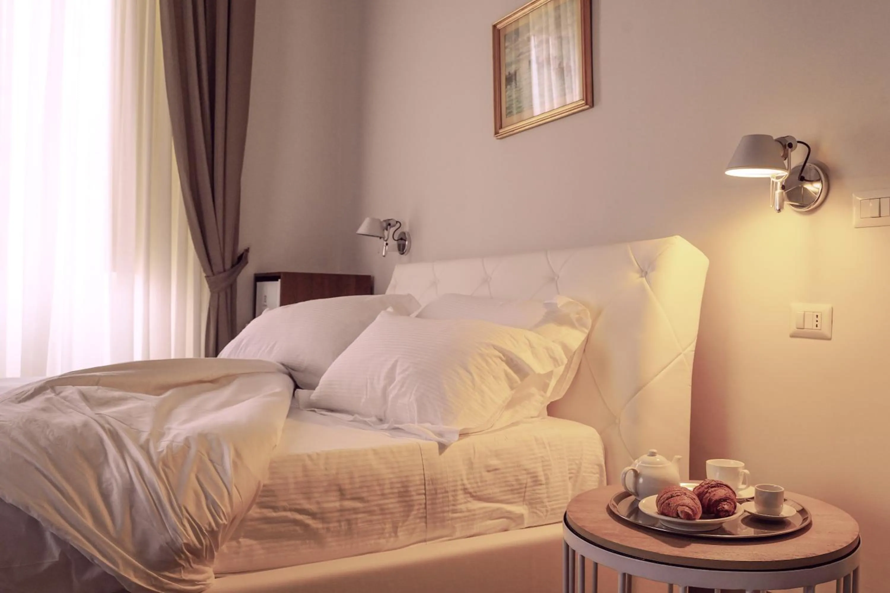 Italian breakfast, Bed in Villa Giordanelli