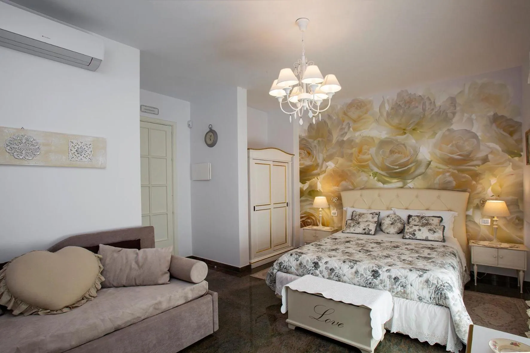 Photo of the whole room, Bed in B&B Blanc Maison Etna Relais & Charme