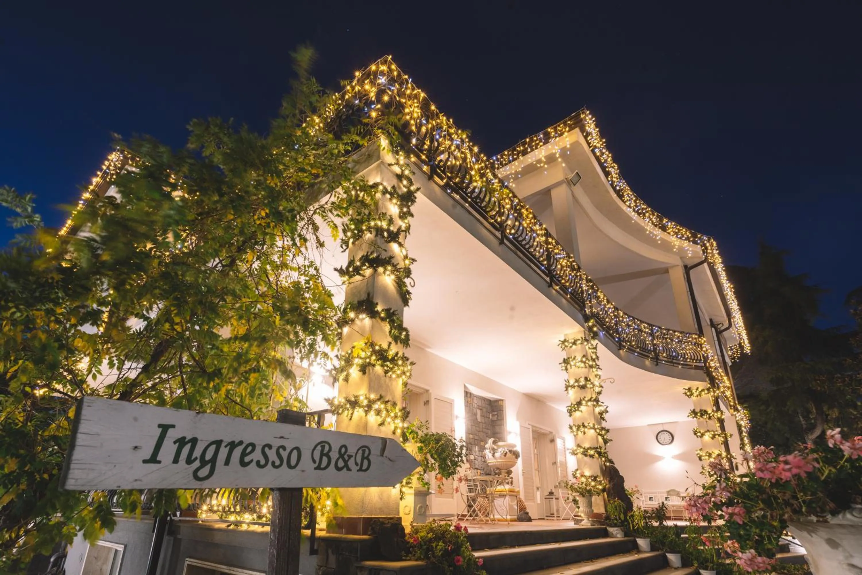 Property building in B&B Blanc Maison Etna Relais & Charme