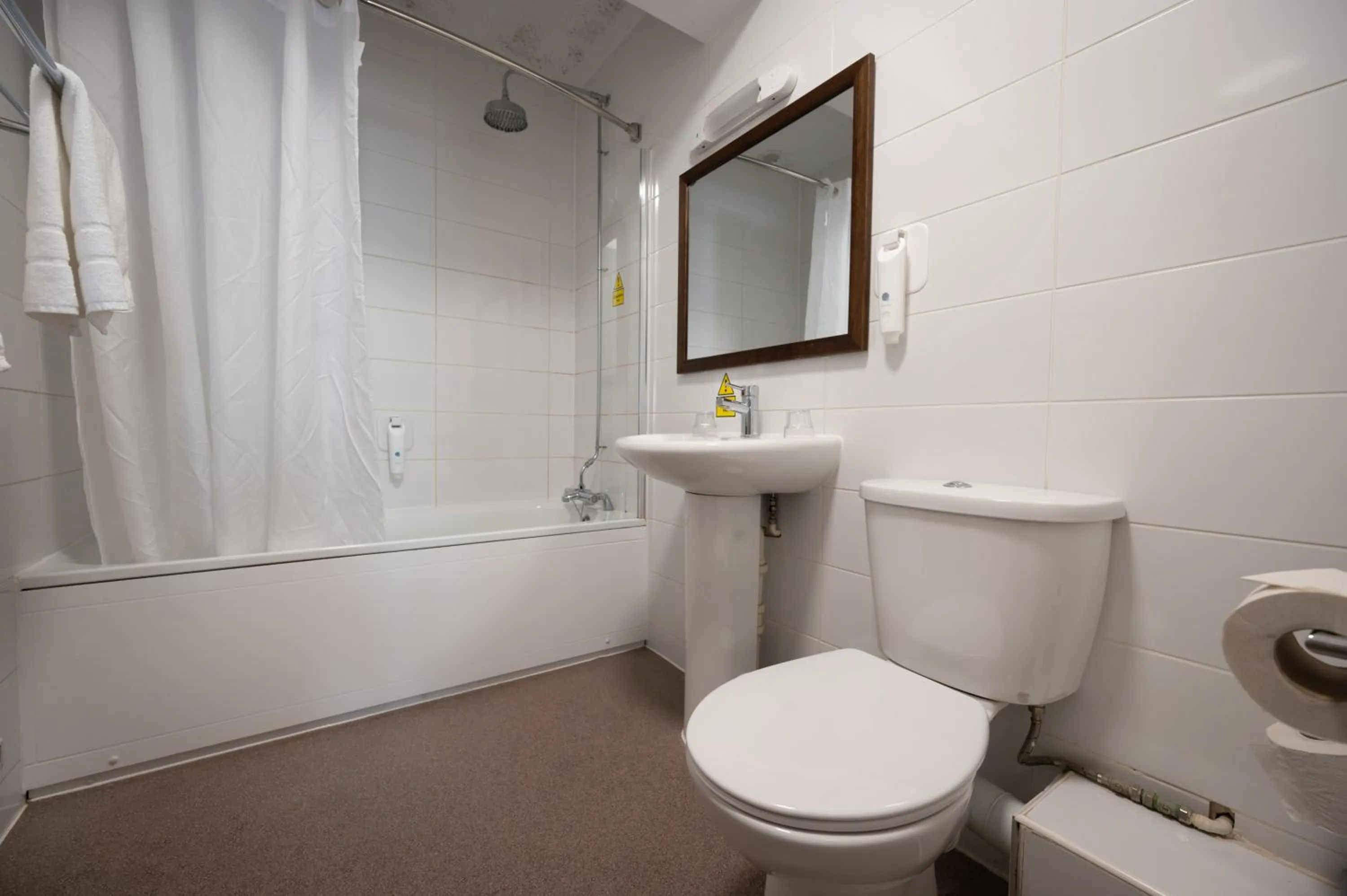 Bathroom in Cocked Hat by Greene King Inns