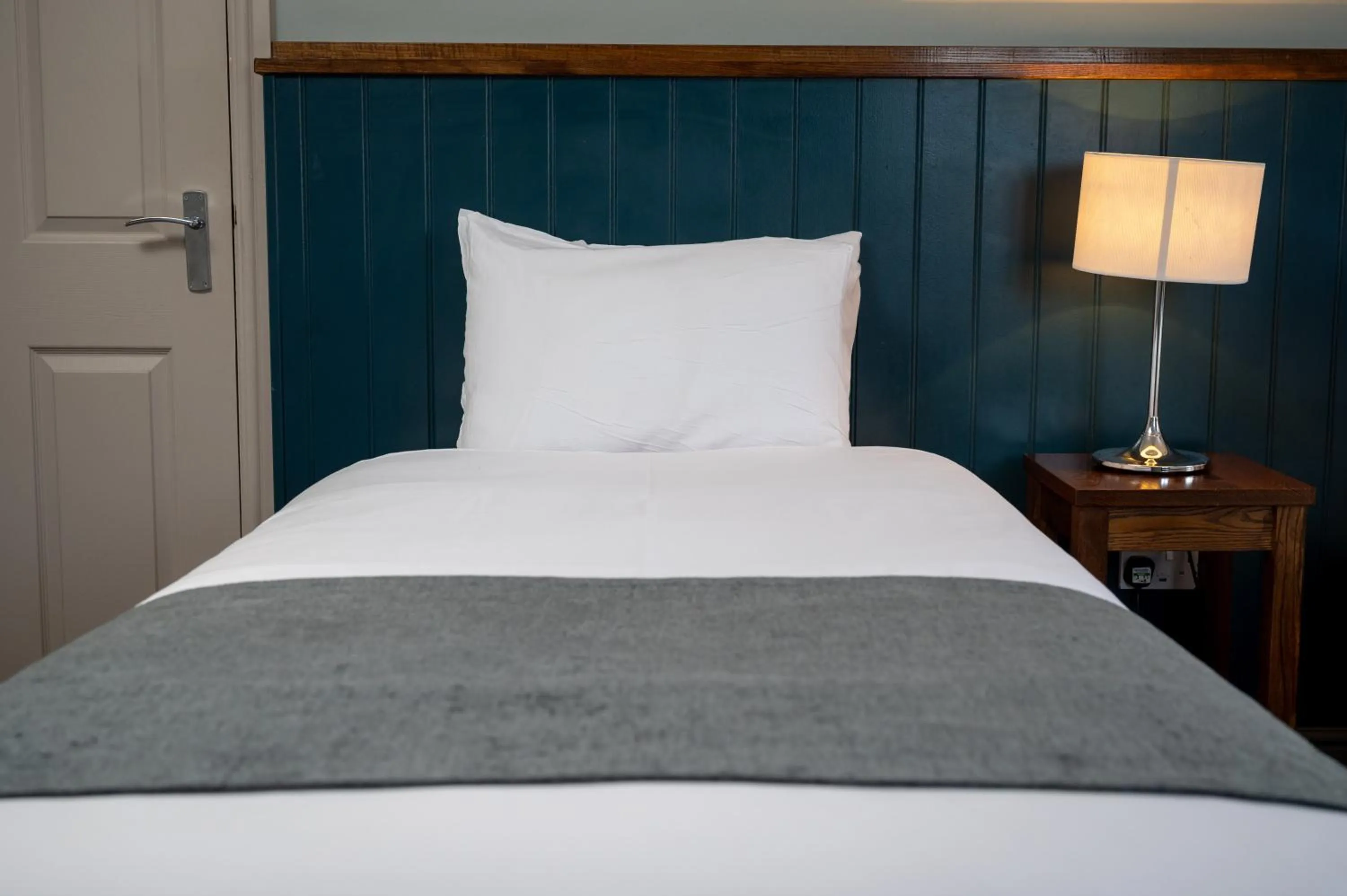 Bed in Cocked Hat by Greene King Inns