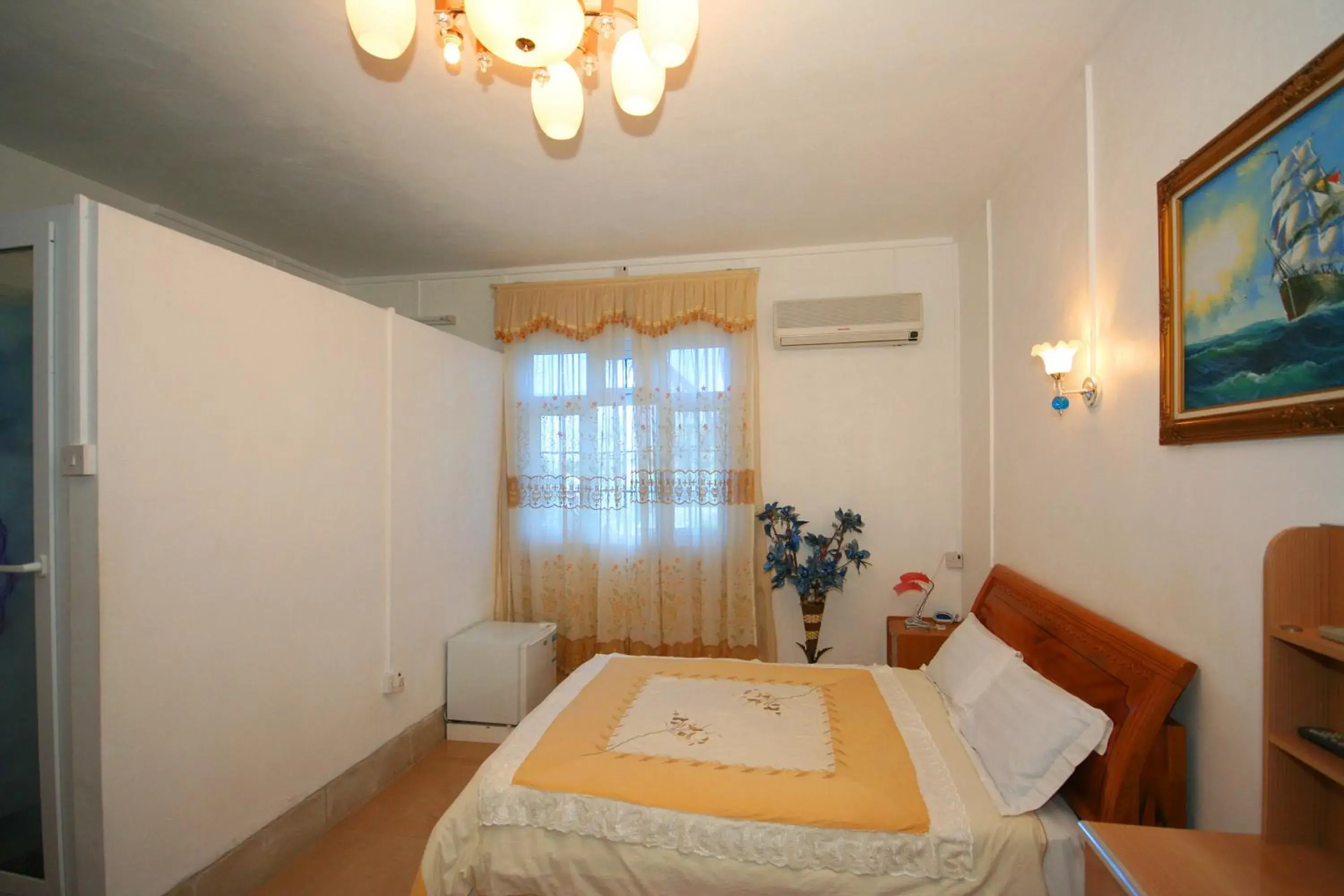 Standard Single Room in 3Ds International Tourist Home Standard Single Room in 3Ds International Tourist Home