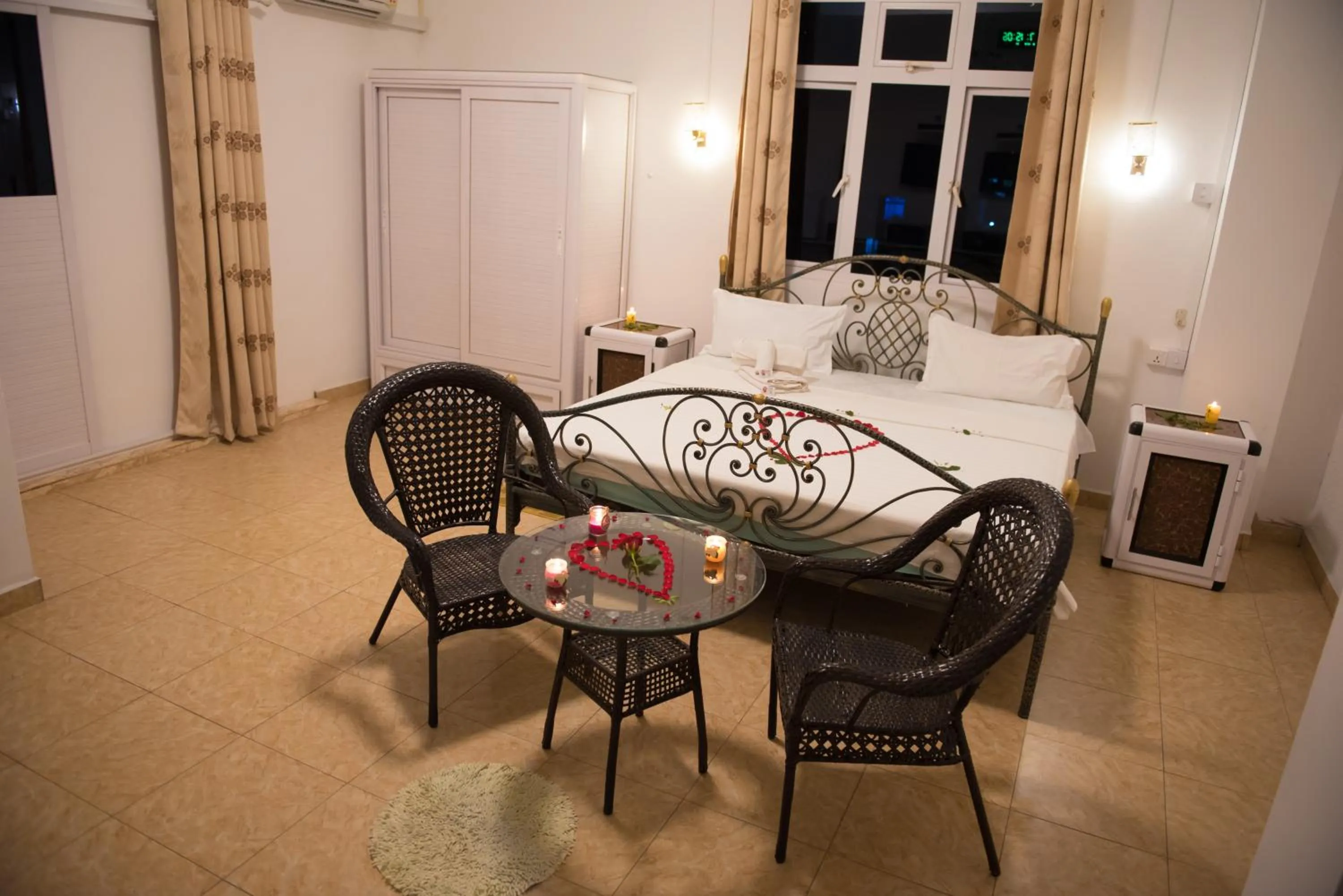 Bed in 3Ds International Tourist Home