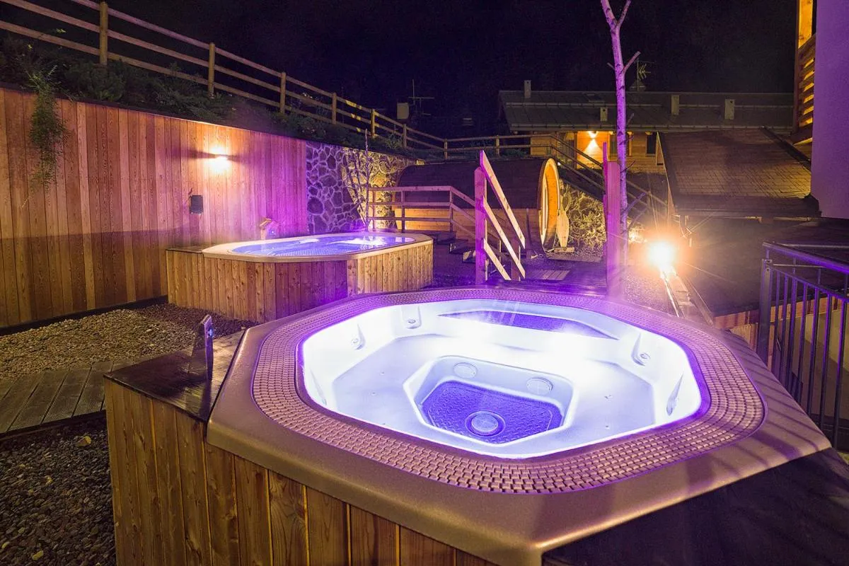 Hot Tub in Chalet Marcora